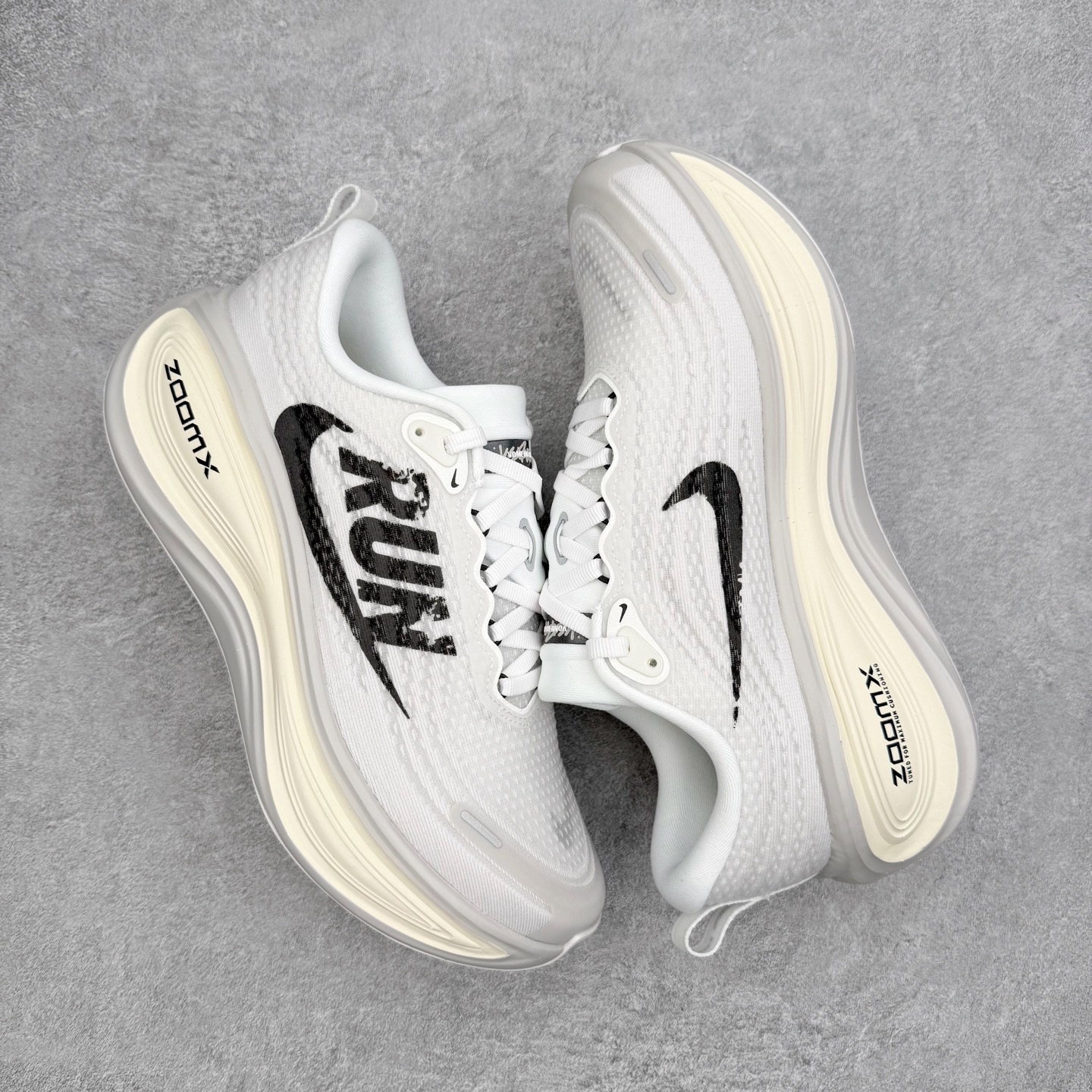 图片[3]-NK Vomero Plus 时尚舒适 网布防滑耐磨 低帮跑步鞋 IH2268-100 实拍调校N版已经零色差零失真 百分百还原实物色彩所见即所得 不存在货不对板色差等低级问题 选购参考实物拍摄 不混卖不参货 只用心做好货严格选品 承诺混一赔十 尺码：36 36.5 37.5 38 38.5 39 40 40.5 41 42 42.5 43 44 44.5 45-选品中心