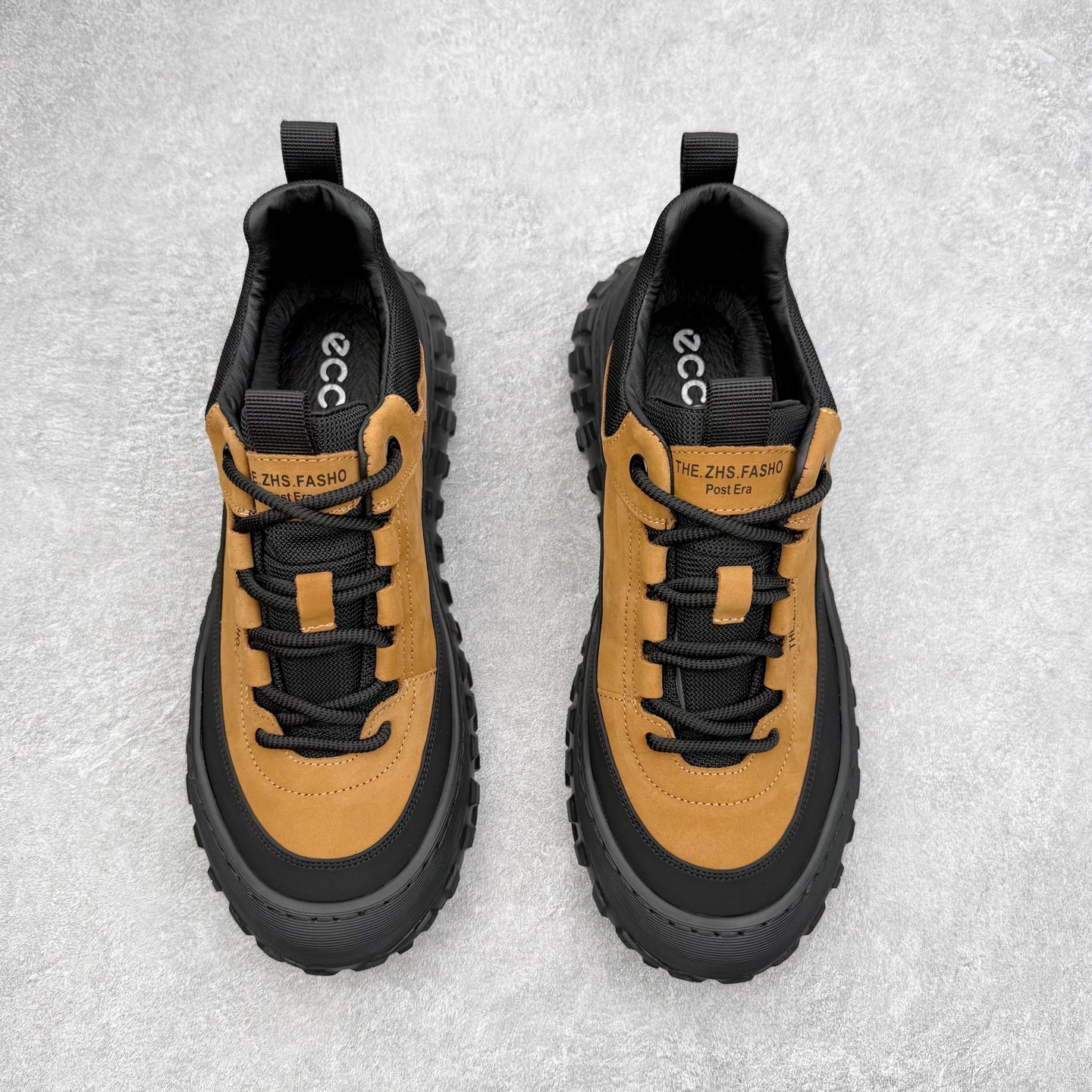 图片[2]-ECCO爱步男款新款运动登山鞋 轻盈减震牛皮耐磨户外跑鞋 越野系列 甄选优质牛皮革搭配纺织衬里 防污透气，户外无忧 无惧旷野 提供出色的能量回弹和缓震支撑 长距离不累脚 驰骋百公里 直接注塑工艺连接鞋面与鞋底 一体成型，合脚稳固 贴合舒适 预防前冲 橡胶外底多地形适应，抓地耐磨 为每一次徒步提供稳定支撑 动态平衡 无惧陡坡 简约设计 穿型入野 尺码：38 39 40 41 42 43（皮鞋码）-选品中心