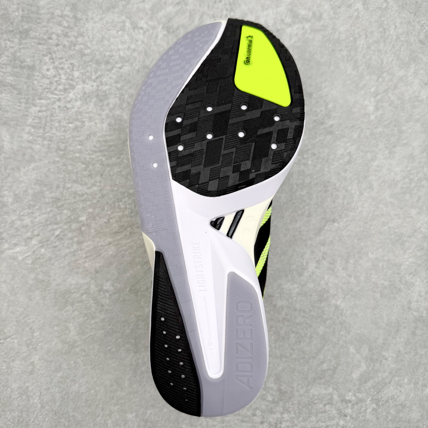 图片[9]-AD Adizero Boston 13 夏季透气网眼竞速跑鞋 JS4933 融合Lightstrike和Lightstrike Pro技术 采用乙烯/乙酸乙烯酯(EVA)材质 打造舒适中底 含ENERGYROD能量碳柱 旨在为步伐添活力 尺码：36 36.5 37 38 38.5 39 40 40.5 41 42 42.5 43 44 44.5 45-选品中心