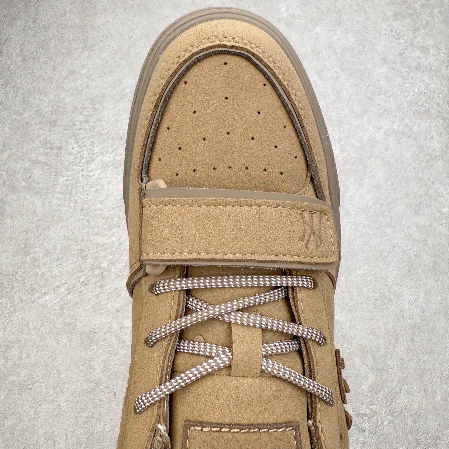 图片[4]-MLB Chunky Liner Basic 复古印花学长鞋系列低帮轻量增高厚底百搭休闲运动慢跑鞋板鞋 Korea韩国联名NY美国榄球纽约洋基队限定 韩国代购专供 全套原楦原纸板原厂数据开发 正确中底拉帮中底网布细节 平台代购专供 左脚内置芯片 韩国代购吊牌标贴 独家一比一RB+MD组合大底 高频后跟小人Logo精准对位立体饱满 正确网布加超迁鞋面 转印中底走线紧密 转印Logo工艺表层防刮不掉色 尺码：35 36 36.5 37.5 38 38.5 39 40 40.5 41 42 42.5 43 44 45-选品中心