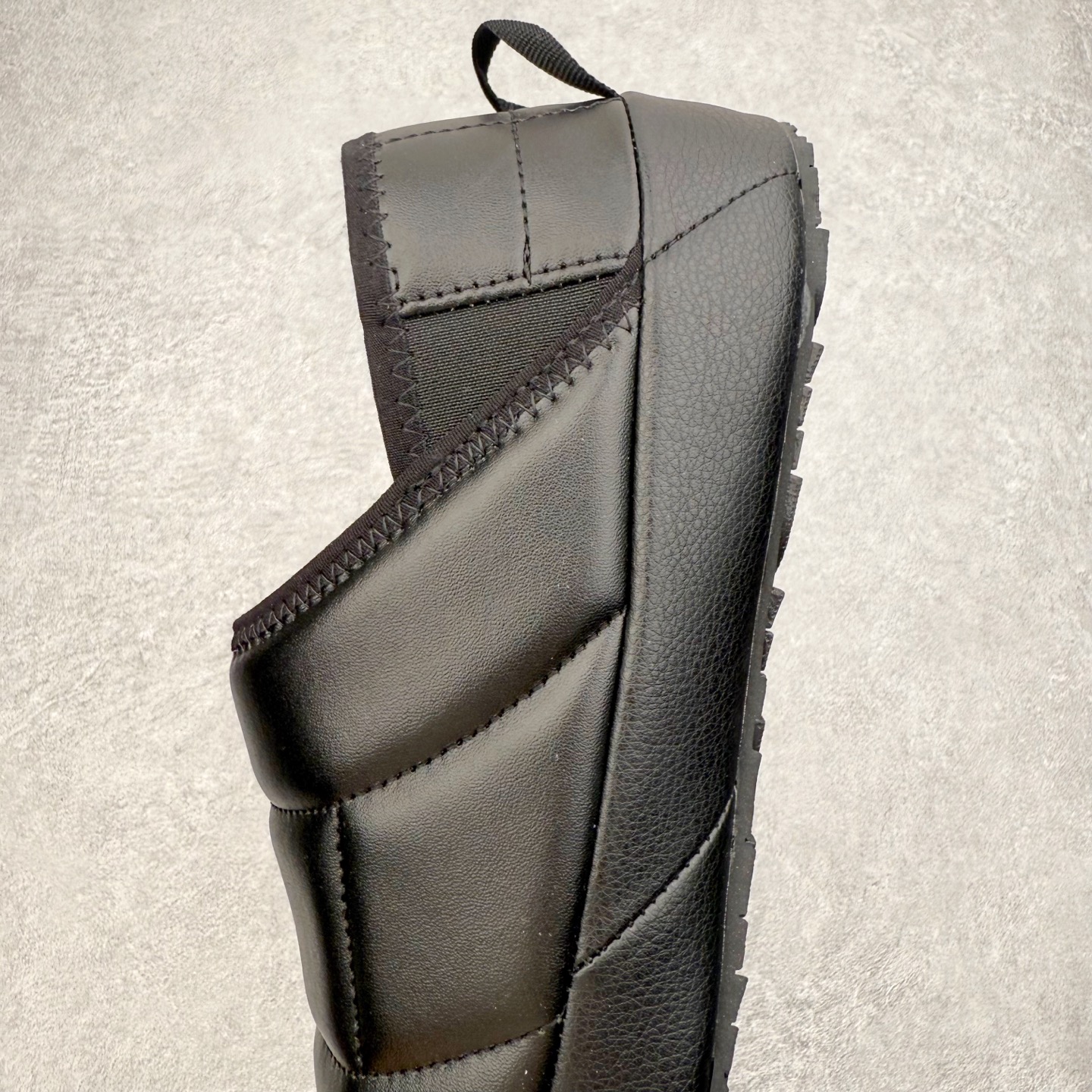 图片[7]-THE NORTH FACE 北面一脚蹬超轻保暖面包棉鞋 专业户外登山品牌（北面）The North Face自1966年创立，由两位热爱登山徒步的年轻登山者于美西旧金山开创，不断透过研发与创新，并且将最先进的技术结合在服装与鞋款设计，生产多种外型帅气且专业能力非常强的户外运动装备而备受欢迎。尺码：36 36.5 37.5 38 38.5 39 40 40.5 41 42 42.5 43 44 44.5 45-选品中心