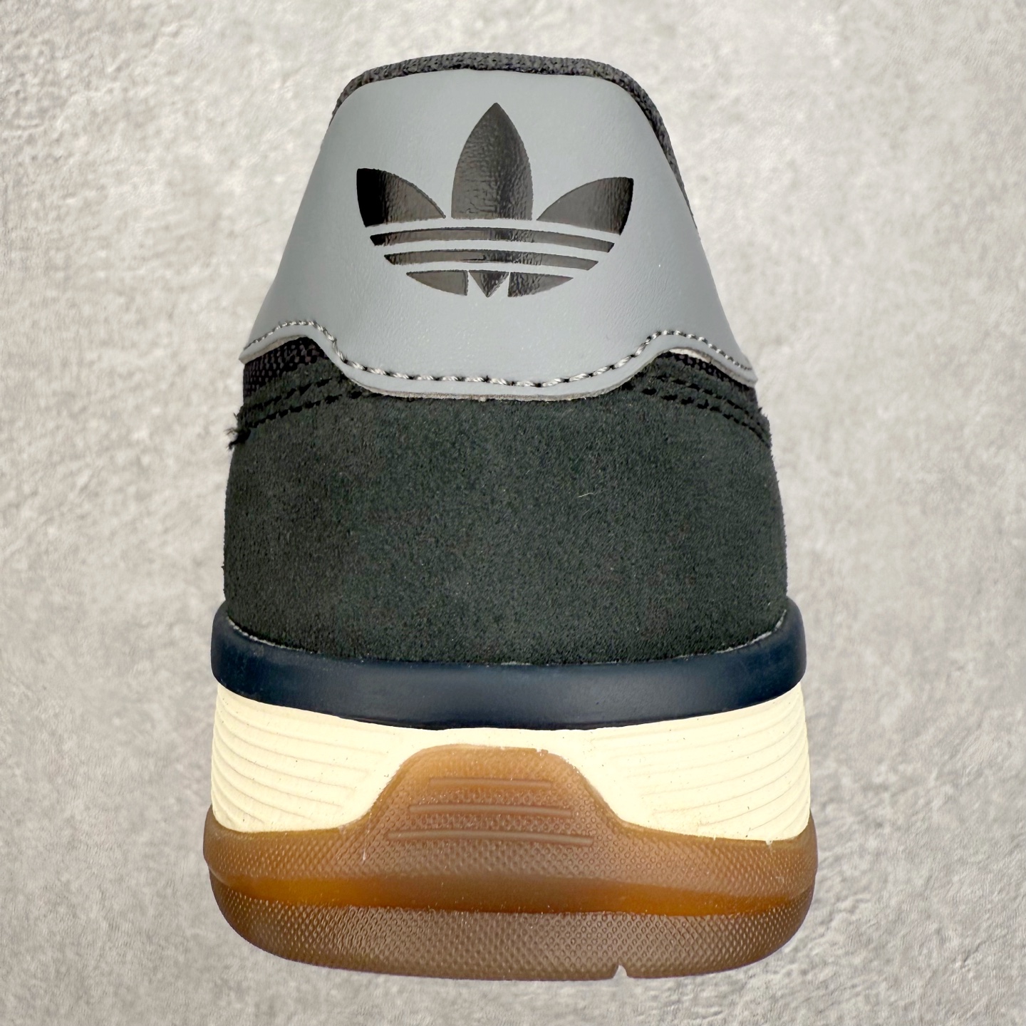 图片[8]-AD Originals Gazelle Sala 舒适柔软耐磨低帮 生活休闲鞋 男女同款 JR3838 实拍调校N版已经零色差零失真 百分百还原实物色彩所见即所得 不存在货不对板色差等低级问题 选购参考实物拍摄 不混卖不参货 只用心做好货严格选品 承诺混一赔十 尺码：36 36.5 37.5 38 38.5 39 40 40.5 41 42 42.5 43 44 44.5 45-选品中心