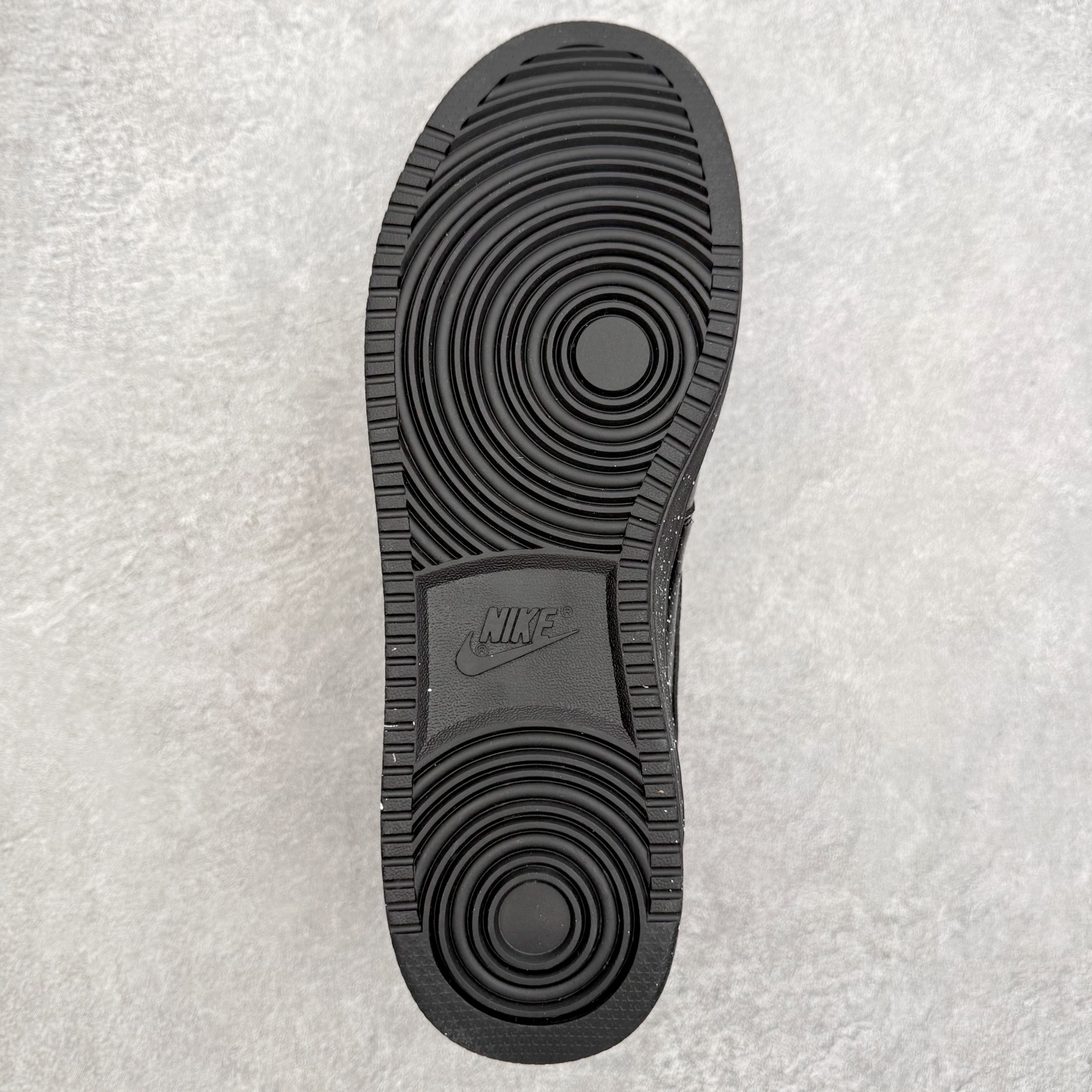 图片[9]-NK Court Vision 1 Low低帮板鞋运动鞋休闲鞋 折边针车 工艺难度大 原楦头原纸板 原装鞋盒 定制五金配件 内置全掌气垫 原厂鞋底 尺码：36 36.5 37.5 38 38.5 39 40 40.5 41 42 42.5 43 44 44.5 45-选品中心