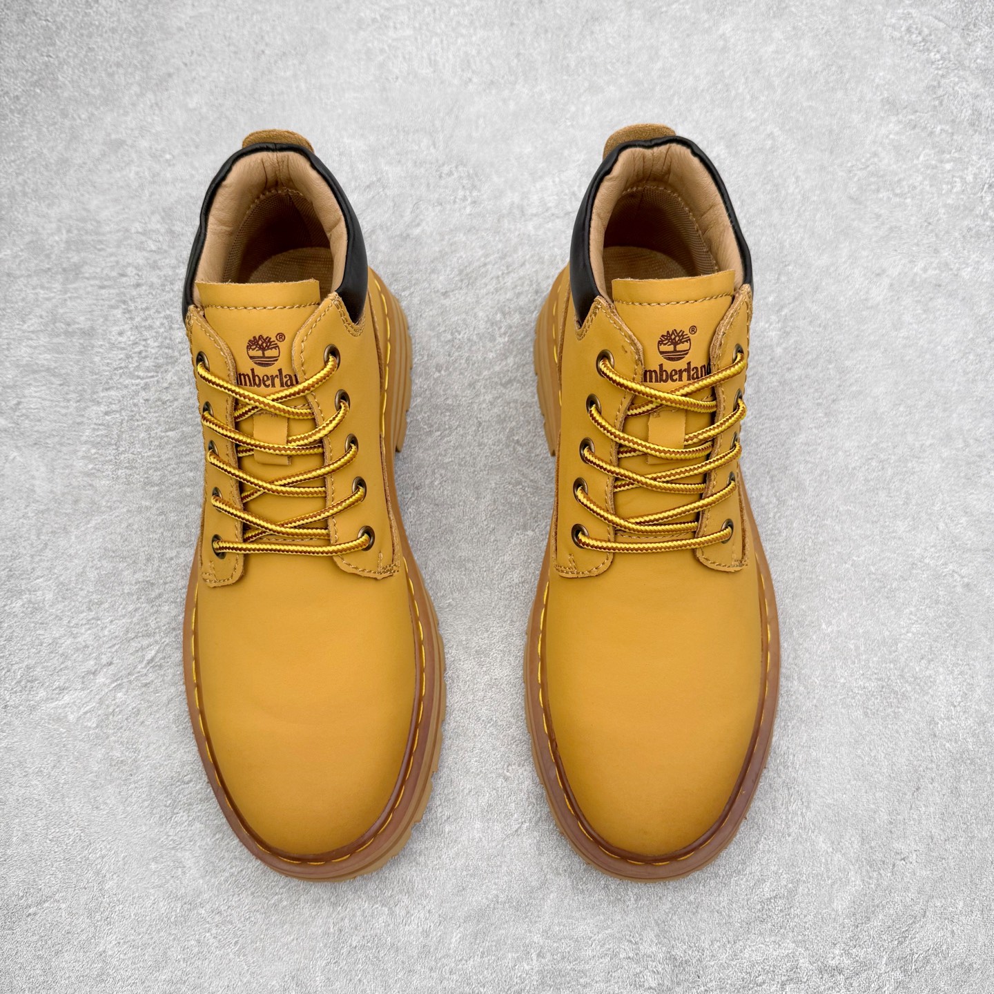 图片[2]-＃福利特价 Timberland添柏岚/天伯伦户外中帮休闲大黄靴系列 广东大厂品质 原盒原包装 面料采用意大利🇮🇹顶级磨砂细纹牛皮 搭配防臭防腐真皮乳胶鞋垫 给您完美的穿着体验 质量考究耐穿 型男必备 专治不帅 高品质脚感一流 尺码：38 39 40 41 42 43 44（皮鞋码）-选品中心