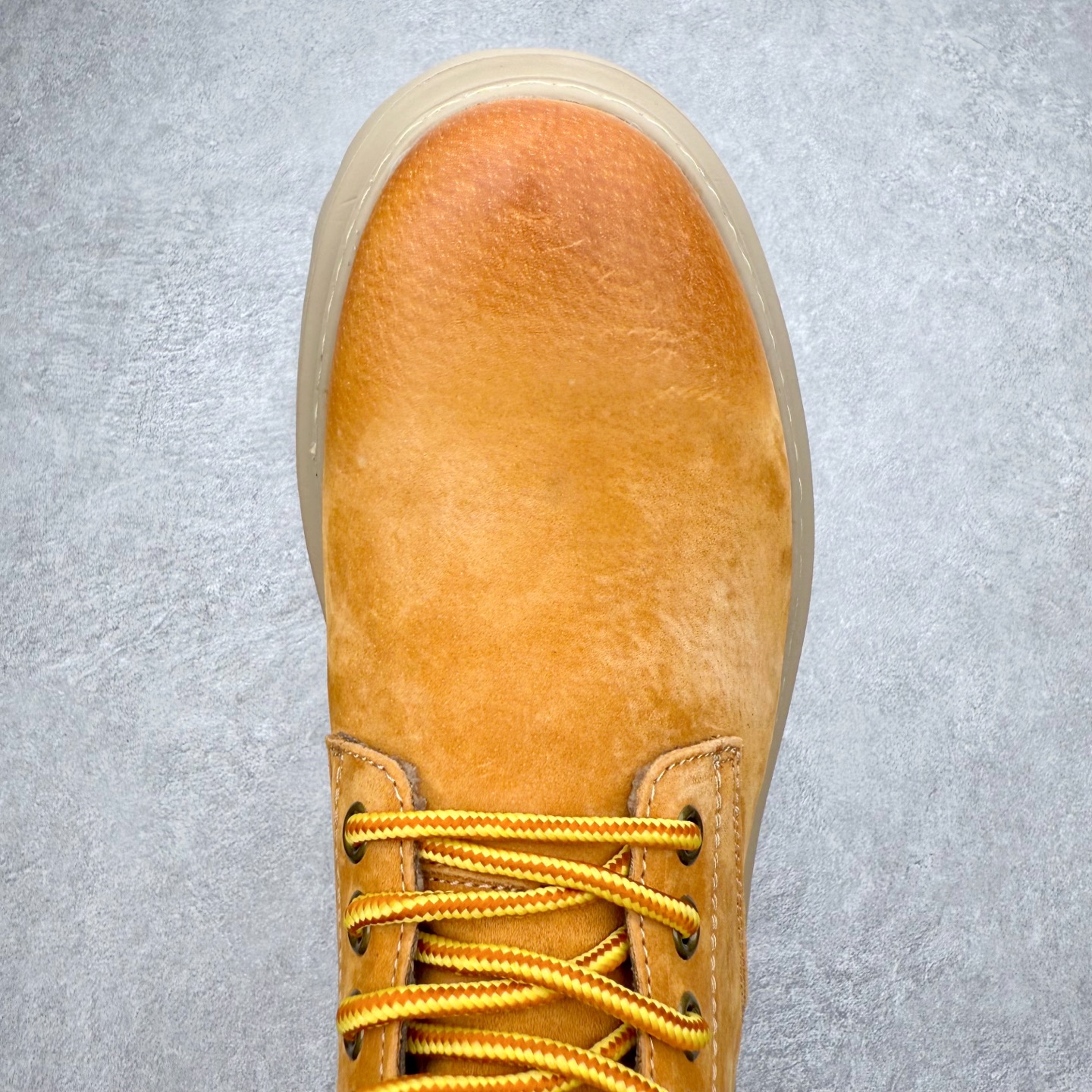 图片[4]-UGG Tasman Weather Hybrid 塔斯曼混合系列轻量休闲鞋 美国UGG秋冬新品（毛绒一体内里🔥保暖锁热）秋冬必备 户外男士高帮休闲马丁靴雪地靴系列 广东大厂品质 秋冬新款 时尚潮流搭配 面料釆用意大利进口磨砂牛皮 全鞋真牛皮材料 大底到五金都是代工厂原材料制作 好货不杀猪 首单质量严格把控 全套官网统一包装 今年冬季防寒户外专用产品 日常随意搭配 型男必备‼尺码：38-44-选品中心