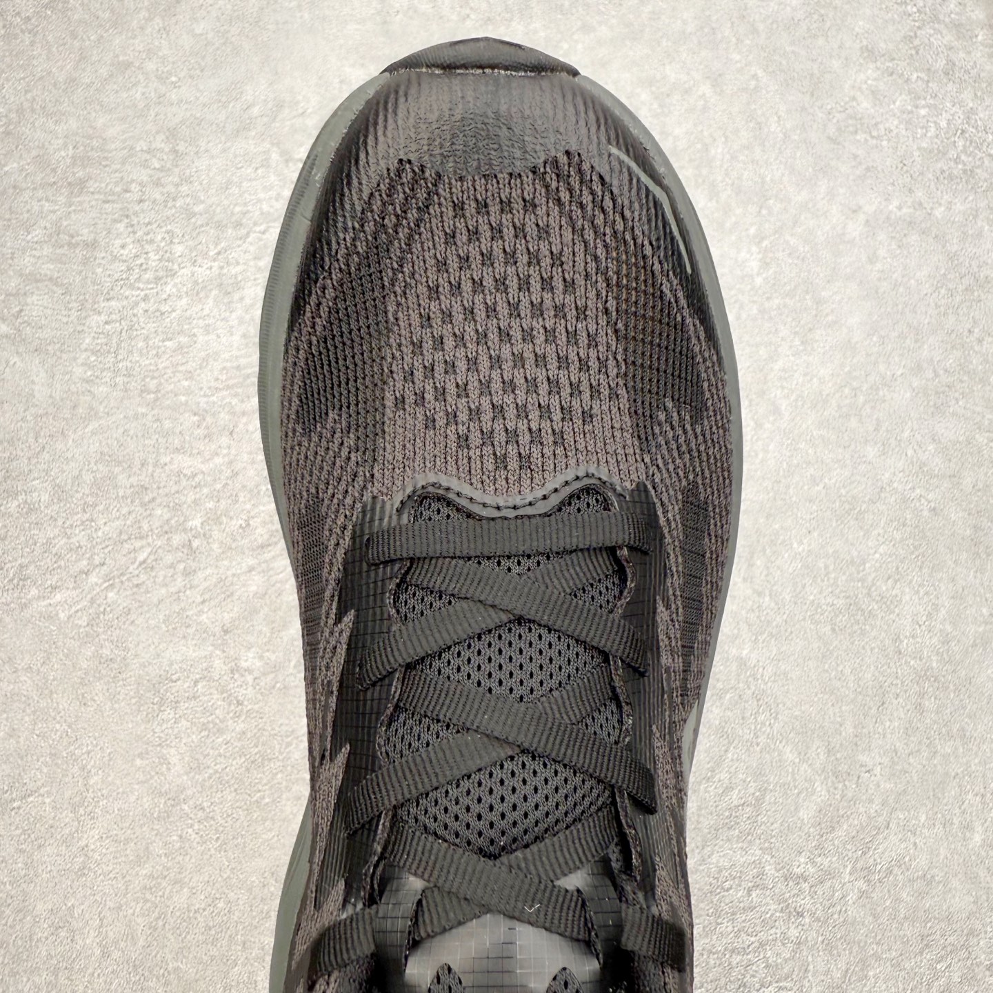 图片[4]-HOKA ONE ONE Challenger ATR 8 挑战者八代轻便耐磨防滑跑步鞋 新一代Challenger泡棉中底减重10% 增加3mm强化缓震、打造Q弹脚感 后跟采用延伸设计 加强跟腱保护、便于穿脱 搭配环保工程网布增加透气、短靴细节防止碎石进入 重新设计的大底以轮胎刻纹为灵感 以更密集的全大底水波刻纹 搭配加大面积的高耐磨橡胶与4mm大刻纹设计 增加整体抓地力与稳定性 尺码：36 36.5 37.5 38 38.5 39 40 40.5 41 42 42.5 43 44 44.5 45-选品中心