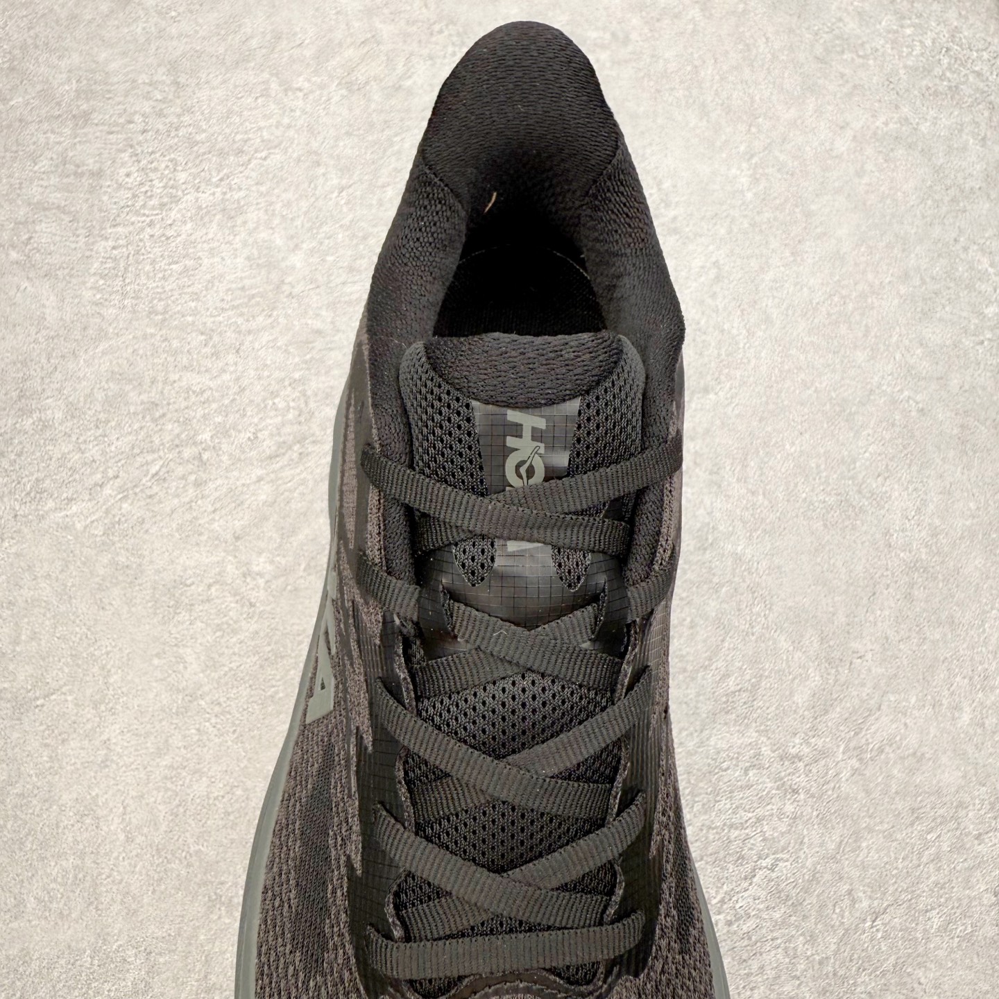 图片[5]-HOKA ONE ONE Challenger ATR 8 挑战者八代轻便耐磨防滑跑步鞋 新一代Challenger泡棉中底减重10% 增加3mm强化缓震、打造Q弹脚感 后跟采用延伸设计 加强跟腱保护、便于穿脱 搭配环保工程网布增加透气、短靴细节防止碎石进入 重新设计的大底以轮胎刻纹为灵感 以更密集的全大底水波刻纹 搭配加大面积的高耐磨橡胶与4mm大刻纹设计 增加整体抓地力与稳定性 尺码：36 36.5 37.5 38 38.5 39 40 40.5 41 42 42.5 43 44 44.5 45-选品中心