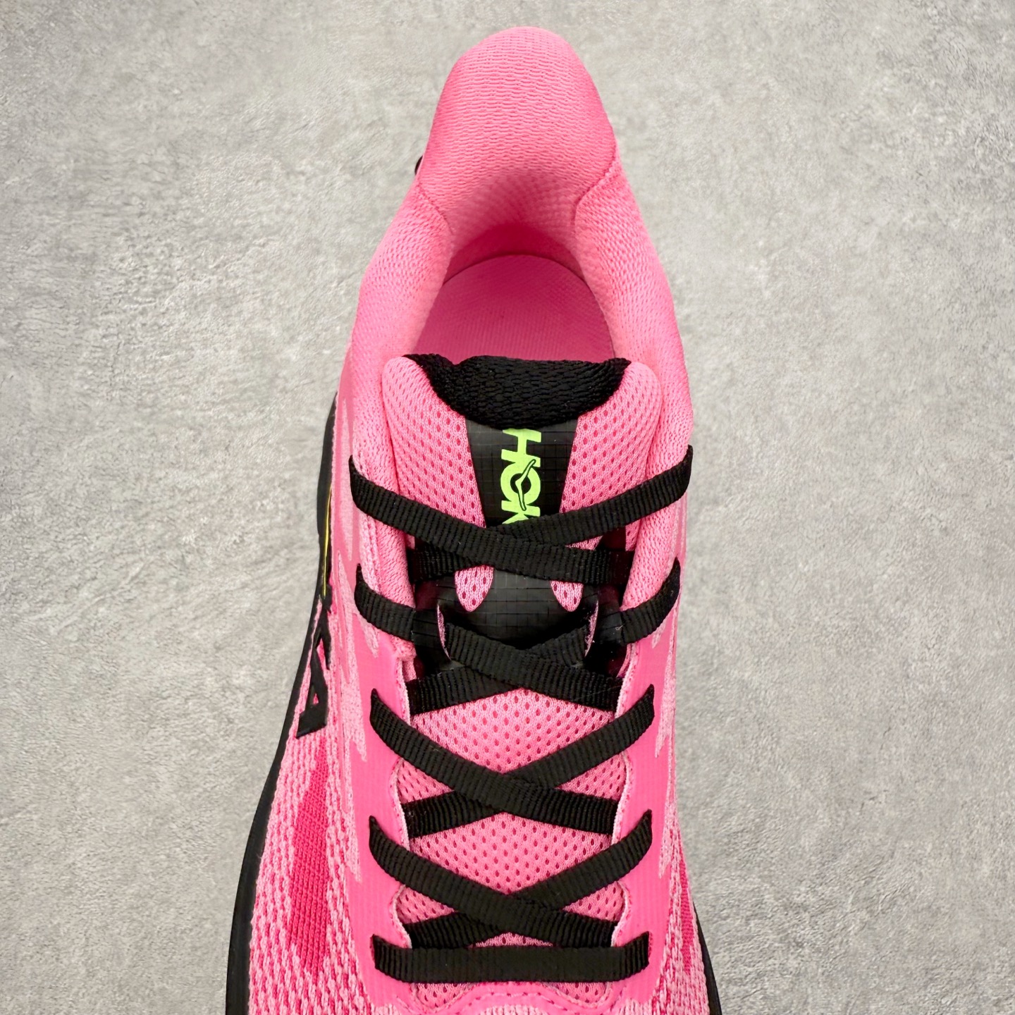 图片[5]-HOKA ONE ONE Challenger ATR 8 挑战者八代轻便耐磨防滑跑步鞋 新一代Challenger泡棉中底减重10% 增加3mm强化缓震、打造Q弹脚感 后跟采用延伸设计 加强跟腱保护、便于穿脱 搭配环保工程网布增加透气、短靴细节防止碎石进入 重新设计的大底以轮胎刻纹为灵感 以更密集的全大底水波刻纹 搭配加大面积的高耐磨橡胶与4mm大刻纹设计 增加整体抓地力与稳定性 尺码：36 36.5 37.5 38 38.5 39 40 40.5 41 42 42.5 43 44 44.5 45-选品中心