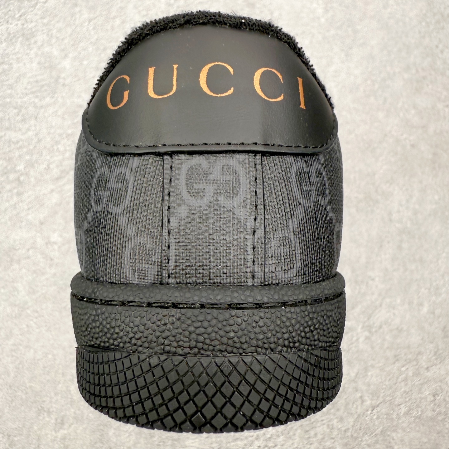 图片[8]-＃纯原福利 Gucci 古驰 Screener 运动休闲时装奢侈品系列 GG珐琅扣 擦脏做旧小脏鞋 高端零售海淘商家混卖版本 东莞纯原品质 原鞋对照工艺生产 原厂一致色泽度玛瑙珐琅GG扣 原版一致鞋舌鞋带处擦脏工艺 全套原版包装外盒配件 意大利进口磨砂头层牛皮 后跟原版一致哑光丝印烫金字体 全网独家复刻细节 ）同源出厂真丝绸防尘鞋套袋 原装雪梨形超软沙绒纸团，工艺无缝细空胶技术，原版一致私模开发大底 尺码：35 36 37 38 39 40 41 42 43 44 45-选品中心