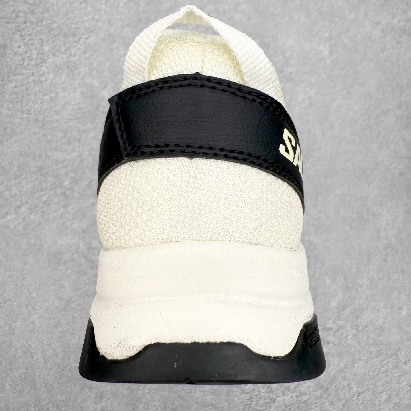 图片[8]-MM6 Maison Margiela x SALOMON X-ALP 萨洛蒙联名帆布织物舒适清凉低帮生活休闲鞋 男女同款 纯原外贸平台特供订单 耗时半年巨作 全套原纸板楦头开发 原厂特供网布配套加持 确保原汁原味 完美呈现版型 原档数据独家私模五层组合大底 原装Ortholite轻量化鞋垫 中底布带钢印编号 原厂TPU锁扣 进口港宝加持 后跟自然饱满 还原公司包裹性 尺码：36 36.5 37.5 38 38.5 39 40 40.5 41 42 42.5 43 44 44.5 45-选品中心