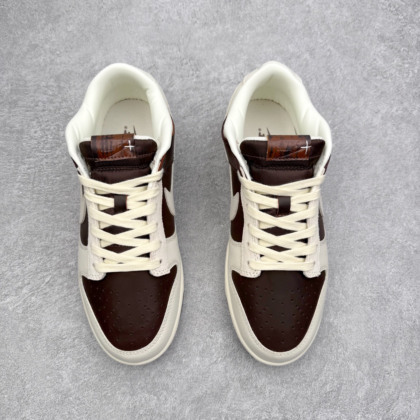 图片[2]-＃F版 NK Dunk Low IH7333-200 极限压缩利润空间 超乎所想的高性价比 用料绝不含糊 原盒原配 正确耐磨橡胶大底 超高清洁度 全鞋零毛边皮料切割 全套原楦原模倾力打造完美版型 尺码：36 36.5 37.5 38 38.5 39 40 40.5 41 42 42.5 43 44 44.5 45 46 47.5-选品中心