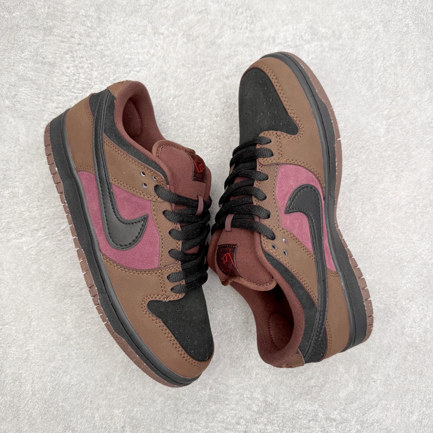 图片[3]-＃F版 NK SB Dunk Low FN0619-600 极限压缩利润空间 超乎所想的高性价比 用料绝不含糊 原盒原配 正确耐磨橡胶大底 超高清洁度 全鞋零毛边皮料切割 全套原楦原模倾力打造完美版型 尺码：36 36.5 37.5 38 38.5 39 40 40.5 41 42 42.5 43 44 44.5 45 46 47.5-选品中心