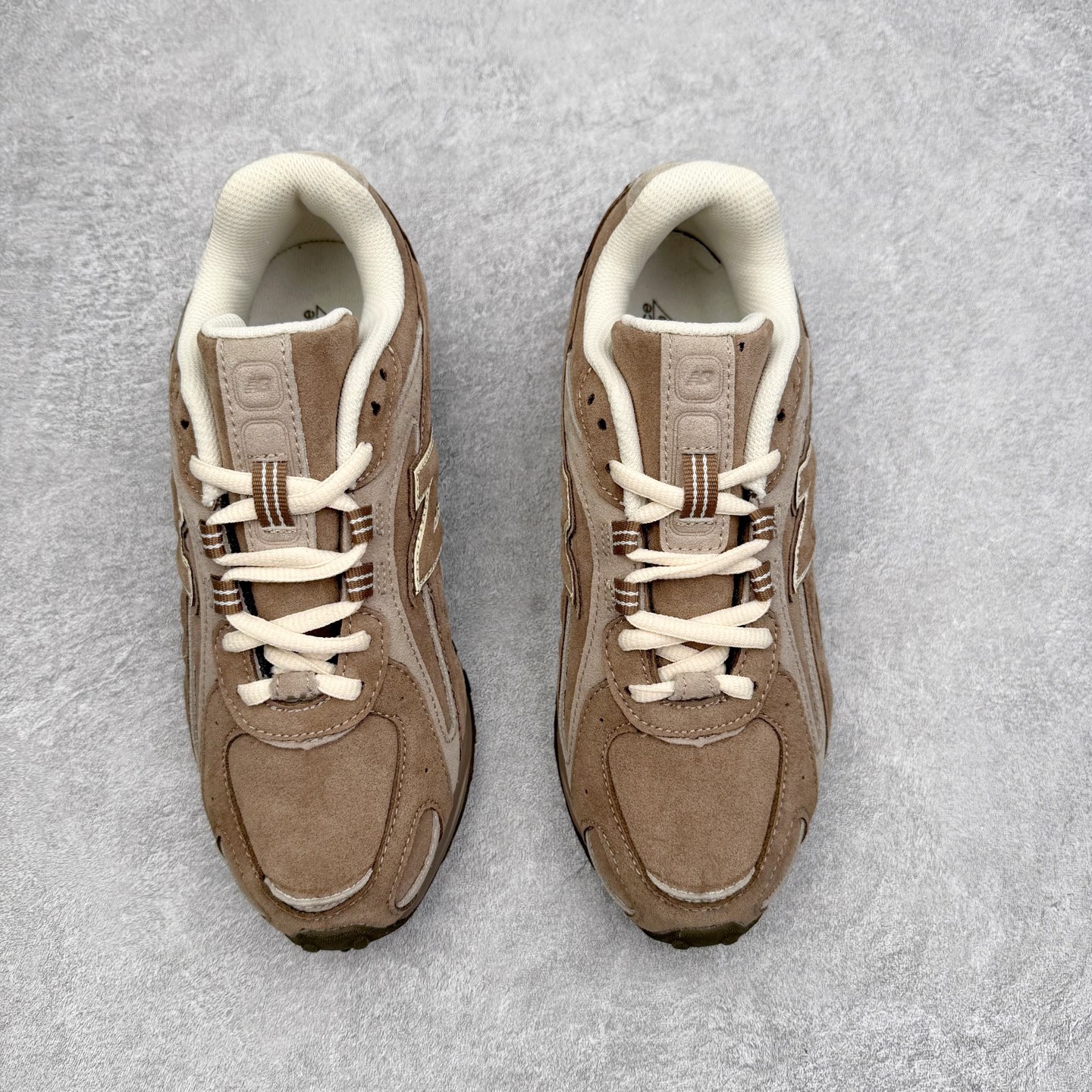 图片[2]-＃福利特价 New Balance NB204L 舒适百搭耐磨轻便低帮 生活休闲鞋 男女同款 尺码：36 37 37.5 38 38.5 39.5 40 40.5 41.5 42 42.5 43 44 45-选品中心