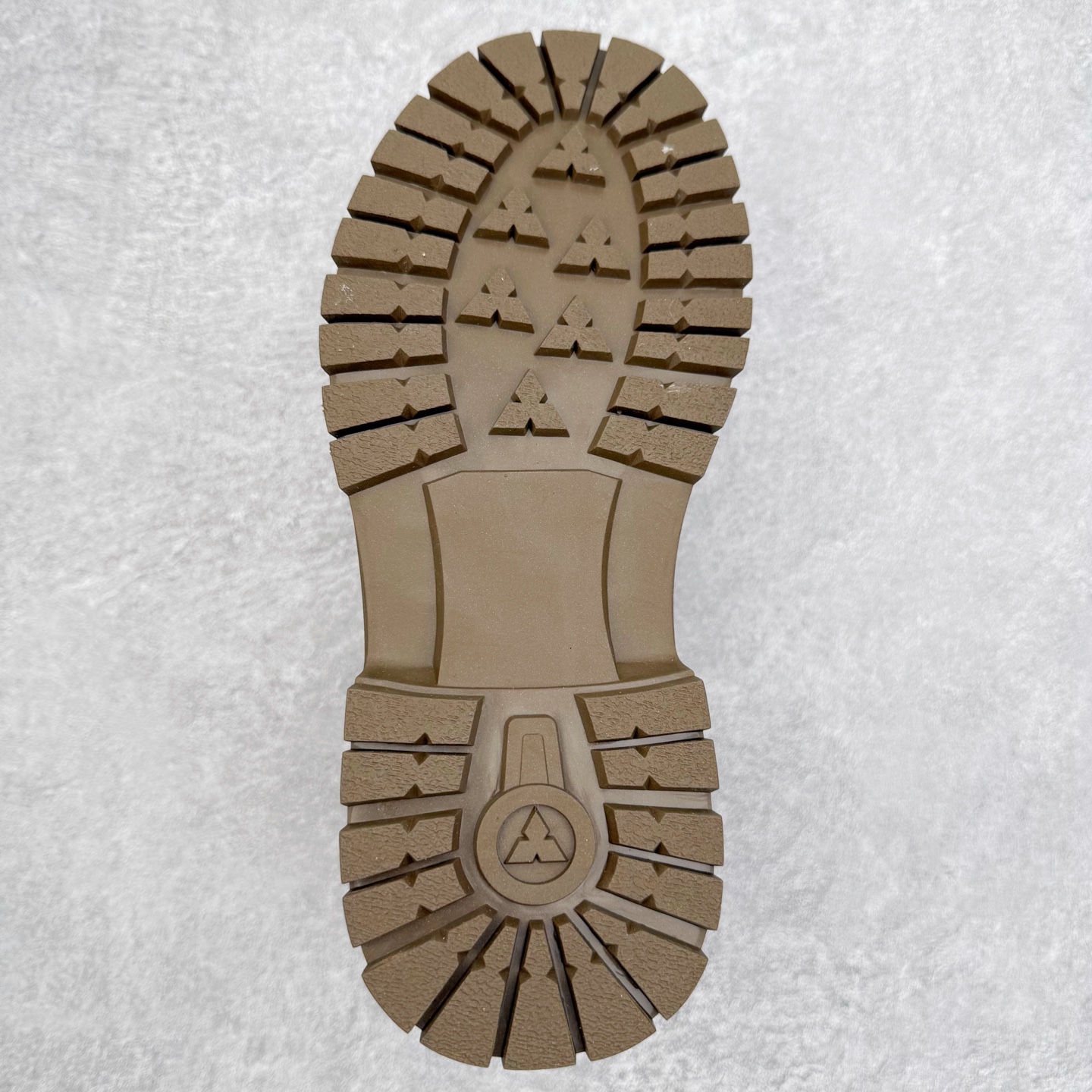 图片[9]-Timberland添柏岚/天伯伦户外中帮休闲大黄靴系列 广东大厂品质 原盒原包装 面料采用意大利🇮🇹顶级磨砂细纹牛皮 搭配防臭防腐真皮乳胶鞋垫 给您完美的穿着体验 质量考究耐穿 型男必备 专治不帅 高品质脚感一流 尺码：38 39 40 41 42 43 44（皮鞋码）-选品中心