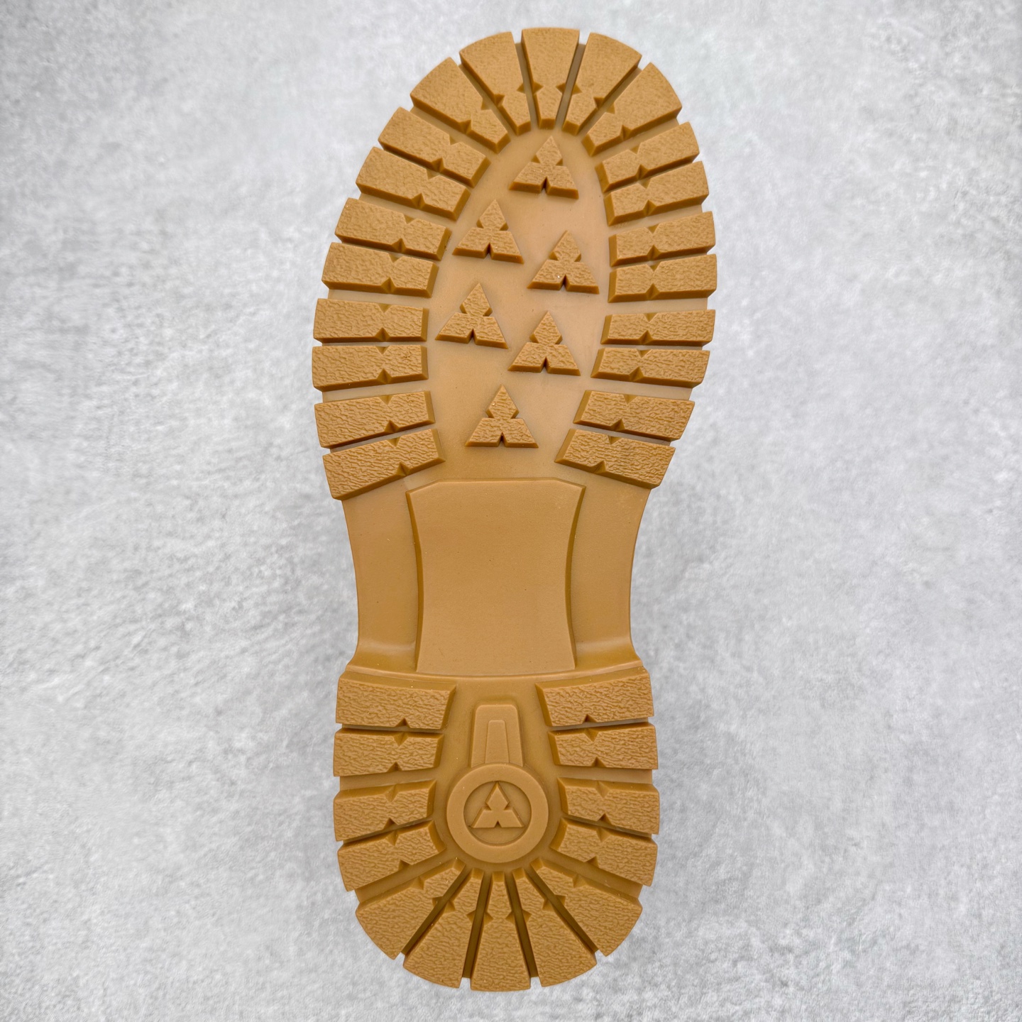 图片[9]-Timberland添柏岚/天伯伦户外中帮休闲大黄靴系列 广东大厂品质 原盒原包装 面料采用意大利🇮🇹顶级磨砂细纹牛皮 搭配防臭防腐真皮乳胶鞋垫 给您完美的穿着体验 质量考究耐穿 型男必备 专治不帅 高品质脚感一流 尺码：38 39 40 41 42 43 44（皮鞋码）-选品中心