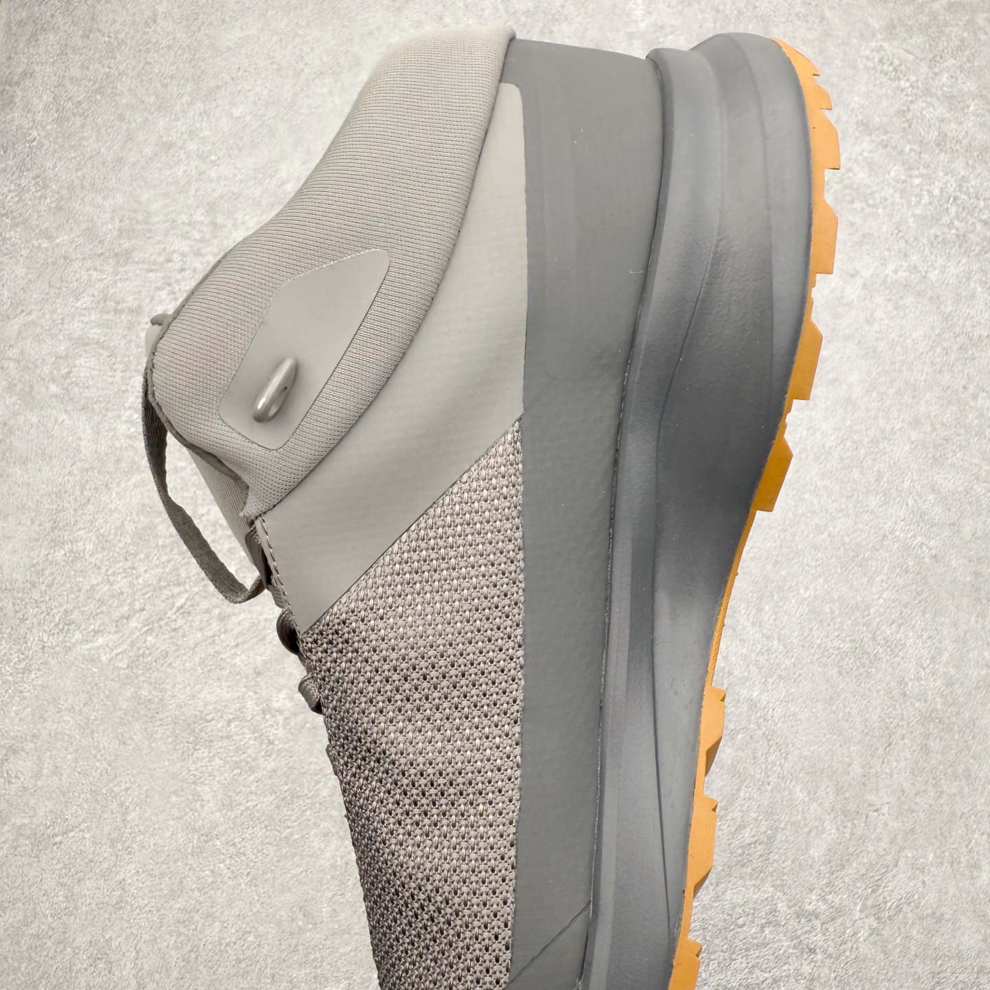 图片[7]-＃HP Arcteryx Aerios FL 2 Mid Gtx 始祖鸟涤纶TPU 覆盖防水耐磨防水透气包裹性支撑中帮徒步鞋 Arcteryx中文名始祖鸟 加拿大户外服饰品牌 1989年创立于加拿大温哥华 始祖鸟来自加拿大海岸山脉 植根高山的专业户外品牌 始终秉承对精湛设计和工艺孜孜以求的准则 从1989年创立至今 Arcteryx始终不断在产品设计与做工上不惜工本 以满足始祖鸟的标准 品质、设计以及精简的理念造就了其良好的性能 并能满足严苛环境下的使用需求 尺码：36 37 38 39 40 41 42 43 44-选品中心