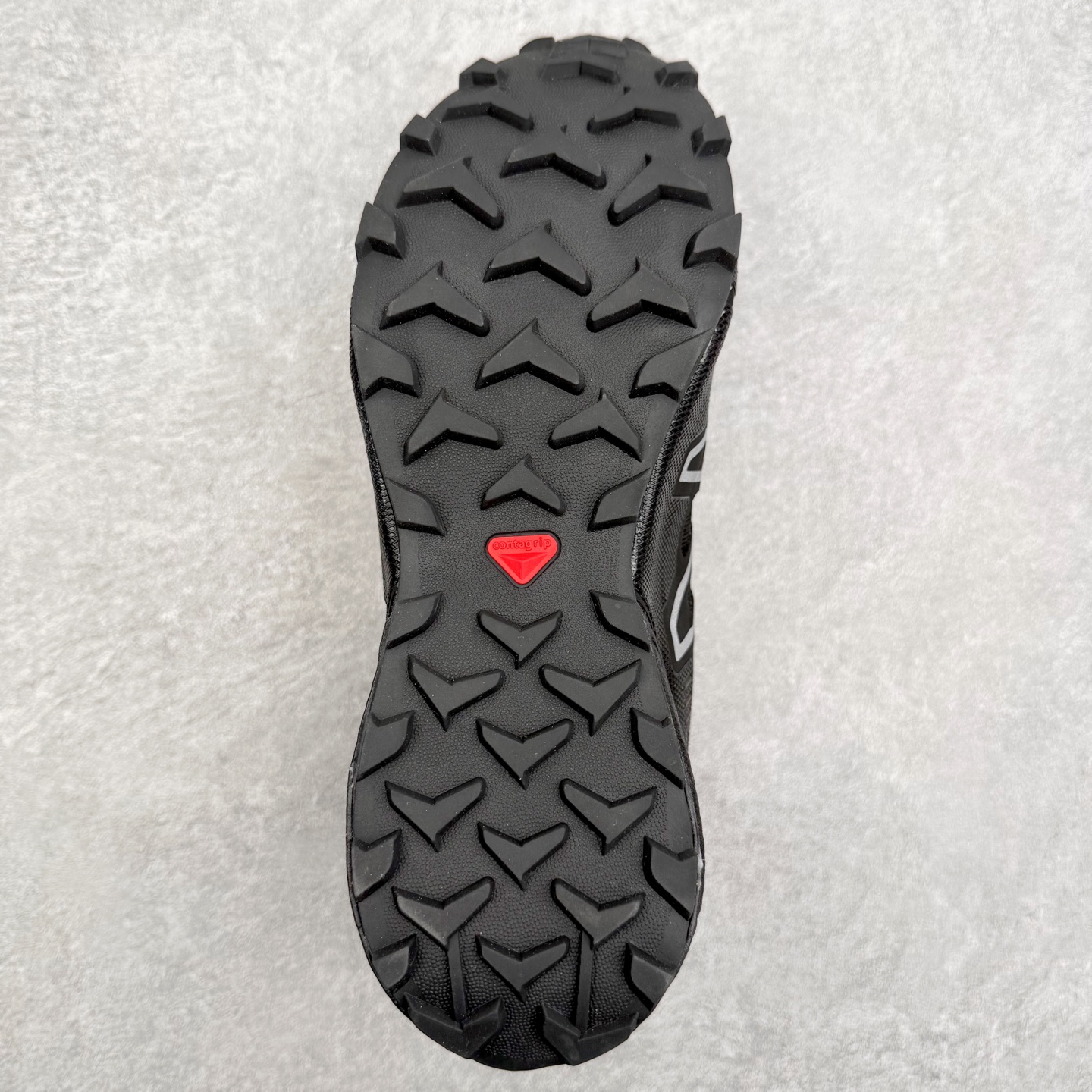 图片[9]-SALOMON 萨洛蒙 Speedcross 3 舒适轻盈减震包裹性支撑耐磨轻便低帮生活休闲鞋 男女同款 SALOMON诞生于1947年的法国阿尔卑斯山区，全球知名的户外运动品牌。一直致力于推动滑雪、越野跑等山地运动的发展及产品的进步。其产品设计致力于追求创新和发掘产品的性能极限，帮助喜欢自由的人在山地间不断挑战自我。实拍调校N版已经零色差零失真 百分百还原实物色彩所见即所得 不存在货不对板色差等低级问题 选购参考实物拍摄 不混卖不参货 只用心做好货严格选品 承诺混一赔十 尺码：36 36.5 37.5 38 38.5 39 40 40.5 41 42 42.5 43 44 44.5 45-选品中心