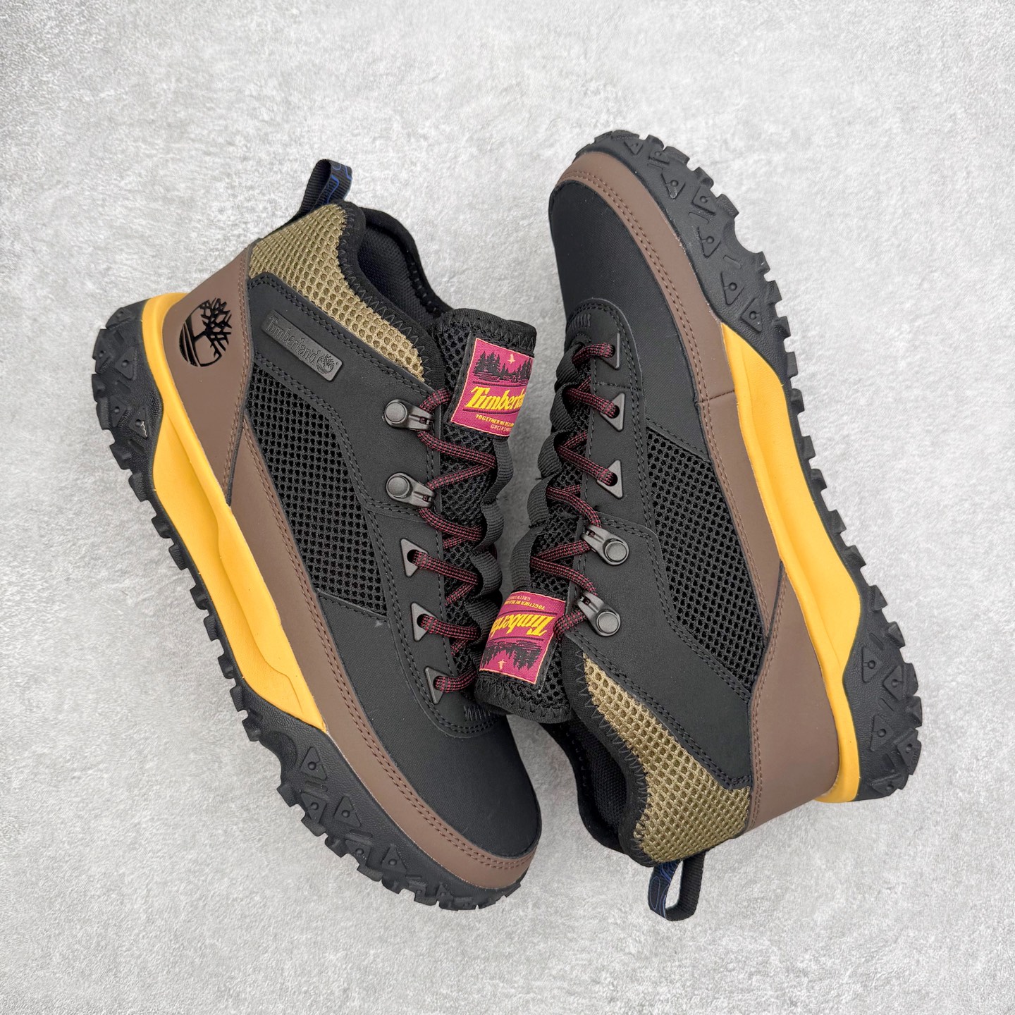 图片[3]-Timberland Greenstride Motion 6 添柏岚防滑耐磨低帮户外功能鞋 简约大方的造型设计，给人以随性休闲的时尚格调，穿着舒适轻便，运动灵活自如，满足日常个性穿搭。Timberland户外品牌最早成立于1918年的美国波士顿，它的成功故事就从第一双防水皮靴Yellow Boots开始。这双具备完全防水机能的靴子瞬间广受好评，他那独创又不失古典的款式，以及大胆使用黄色的崭新风格，吸引了广大消费者的目光。现今仍不改其原有风貌的这双黄靴，就是火遍全球的“大黄靴”。Timberland的高端工艺、实穿耐用等特点让他拥有绝对鞋界地位。尺码：40 41 41.5 42 43 43.5 44 44.5 45 45.5 46-选品中心