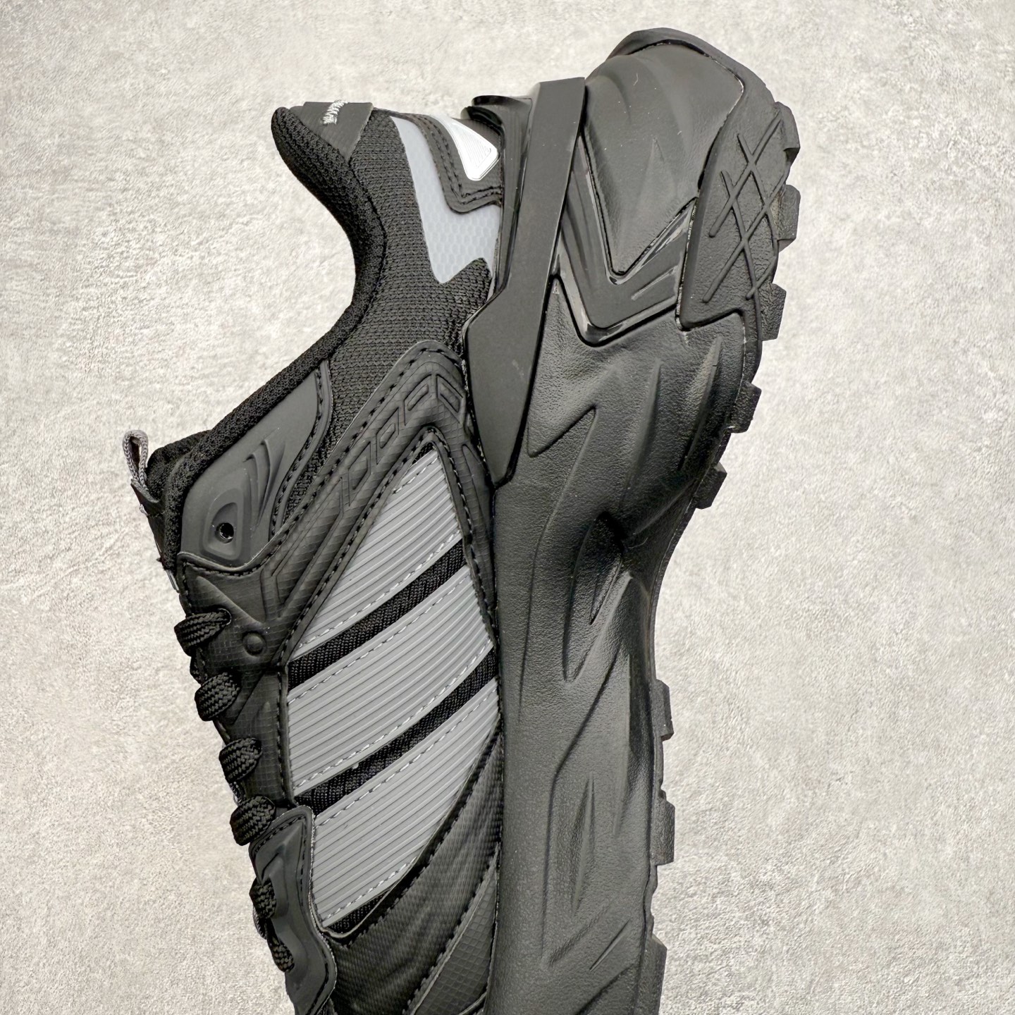 图片[7]-AD XLG STORM EDGE 经典百搭防滑老爹鞋 男女同款 实拍调校N版已经零色差零失真 百分百还原实物色彩所见即所得 不存在货不对板色差等低级问题 选购参考实物拍摄 不混卖不参货 只用心做好货严格选品 承诺混一赔十 尺码：36 36.5 37.5 38 38.5 39 40 40.5 41 42 42.5 43 44 44.5 45-选品中心