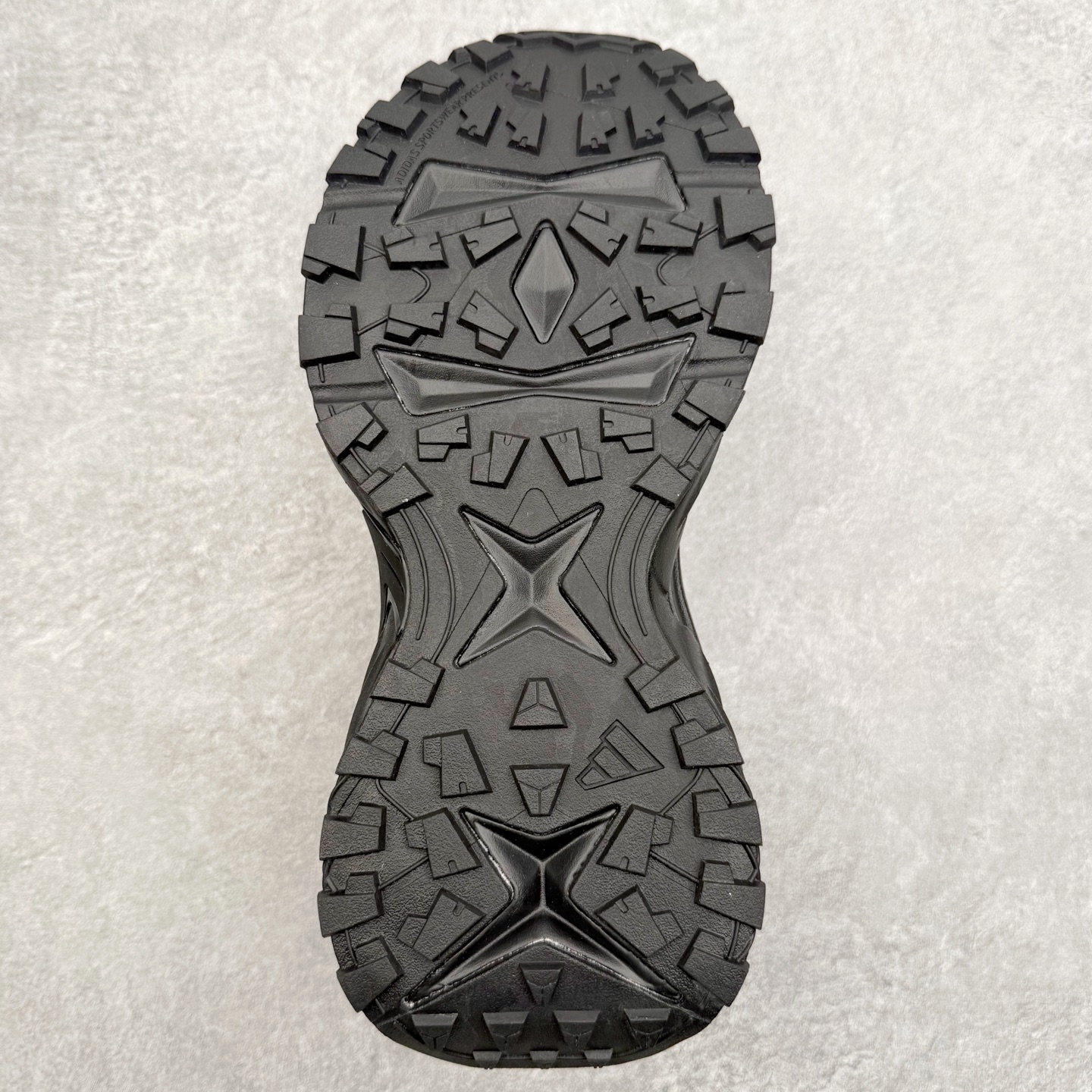 图片[9]-AD XLG STORM EDGE 经典百搭防滑老爹鞋 男女同款 实拍调校N版已经零色差零失真 百分百还原实物色彩所见即所得 不存在货不对板色差等低级问题 选购参考实物拍摄 不混卖不参货 只用心做好货严格选品 承诺混一赔十 尺码：36 36.5 37.5 38 38.5 39 40 40.5 41 42 42.5 43 44 44.5 45-选品中心