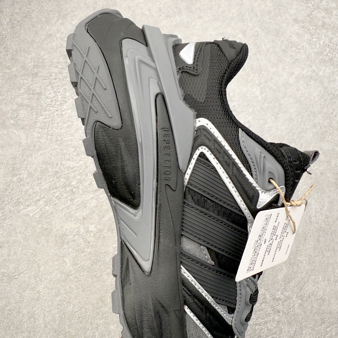 图片[6]-AD XLG STORM EDGE 经典百搭防滑老爹鞋 男女同款 实拍调校N版已经零色差零失真 百分百还原实物色彩所见即所得 不存在货不对板色差等低级问题 选购参考实物拍摄 不混卖不参货 只用心做好货严格选品 承诺混一赔十 尺码：36 36.5 37.5 38 38.5 39 40 40.5 41 42 42.5 43 44 44.5 45-选品中心