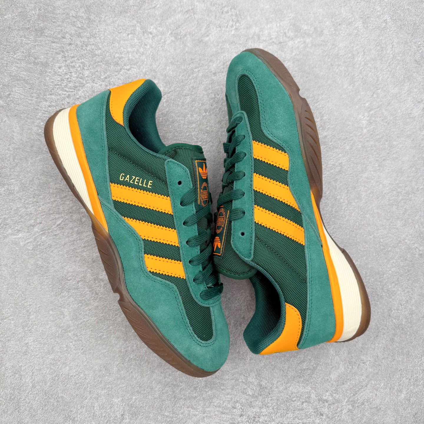 图片[3]-AD Originals Gazelle Sala 舒适柔软耐磨低帮 生活休闲鞋 男女同款 JQ0887 实拍调校N版已经零色差零失真 百分百还原实物色彩所见即所得 不存在货不对板色差等低级问题 选购参考实物拍摄 不混卖不参货 只用心做好货严格选品 承诺混一赔十 尺码：36 36.5 37.5 38 38.5 39 40 40.5 41 42 42.5 43 44 44.5 45-选品中心