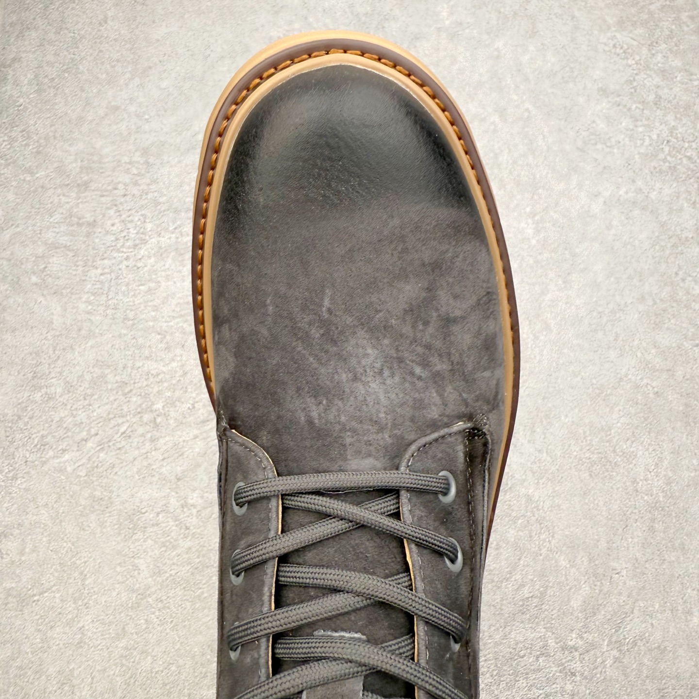 图片[4]-Timberland添柏岚/天伯伦户外中帮休闲大黄靴系列 广东大厂品质 原盒原包装 面料采用意大利🇮🇹顶级磨砂细纹牛皮 搭配防臭防腐真皮乳胶鞋垫 给您完美的穿着体验 质量考究耐穿 型男必备 专治不帅 高品质脚感一流 尺码：38 39 40 41 42 43 44（皮鞋码）-选品中心