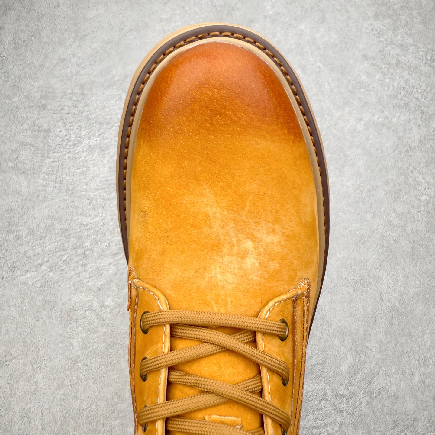 图片[4]-Timberland添柏岚/天伯伦户外中帮休闲大黄靴系列 广东大厂品质 原盒原包装 面料采用意大利🇮🇹顶级磨砂细纹牛皮 搭配防臭防腐真皮乳胶鞋垫 给您完美的穿着体验 质量考究耐穿 型男必备 专治不帅 高品质脚感一流 尺码：38 39 40 41 42 43 44（皮鞋码）-选品中心