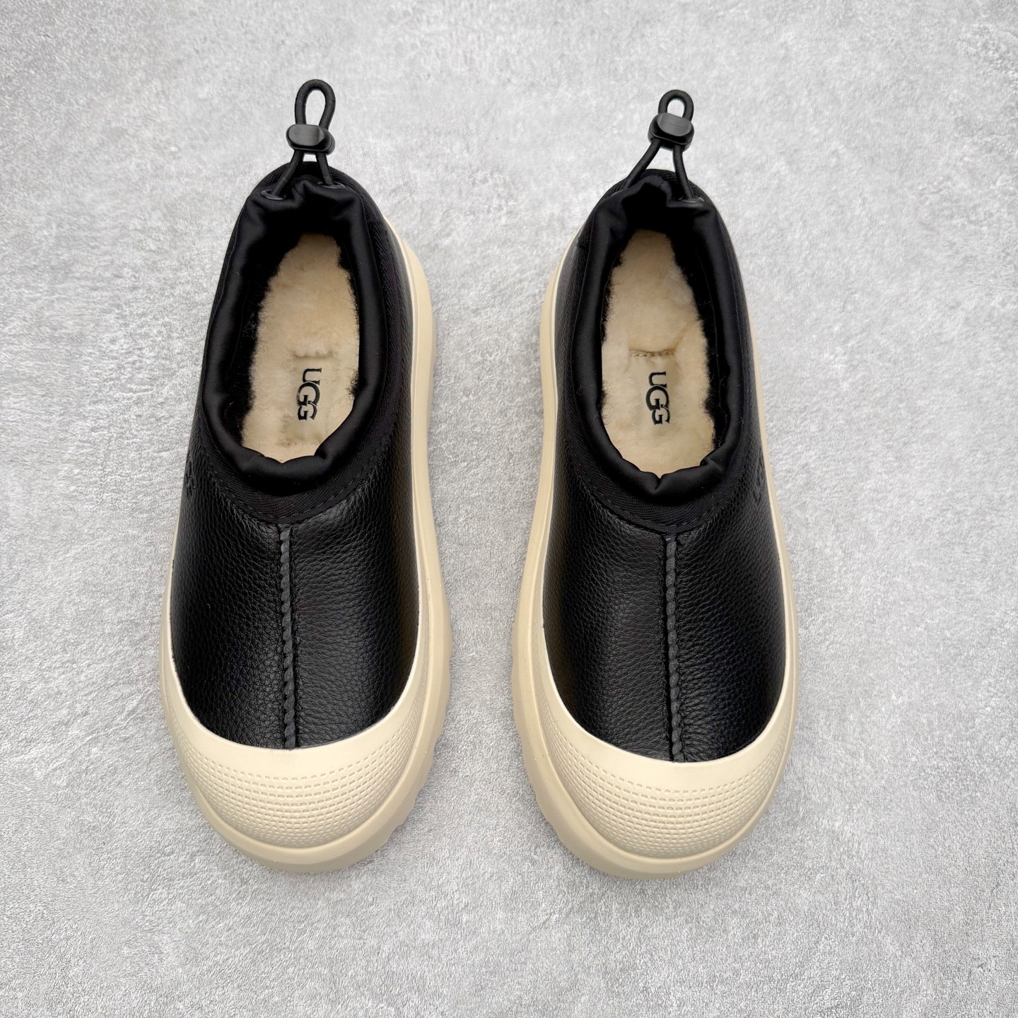 图片[2]-＃SP原厂 UGG 4096 塔斯曼高帮秋冬羊皮毛一体雪地靴 全鞋采用ZP同厂 隆丰A级澳洲进口羊皮毛一体 品牌代工厂生产线 完全遵循ZP工艺流程 代工厂原厂版师 秉承无原鞋不开发选择 注重每一处细节 市面最正版型 TREADLITE\\\”轻翼\\\”科技外底 轻便/耐用/柔韧/桩型【售后郑重承诺】一个月内若出现重大脱胶/断底等质量问题 直接为您换新！尺码：35 36 37 38 39 40 41 42 43-选品中心