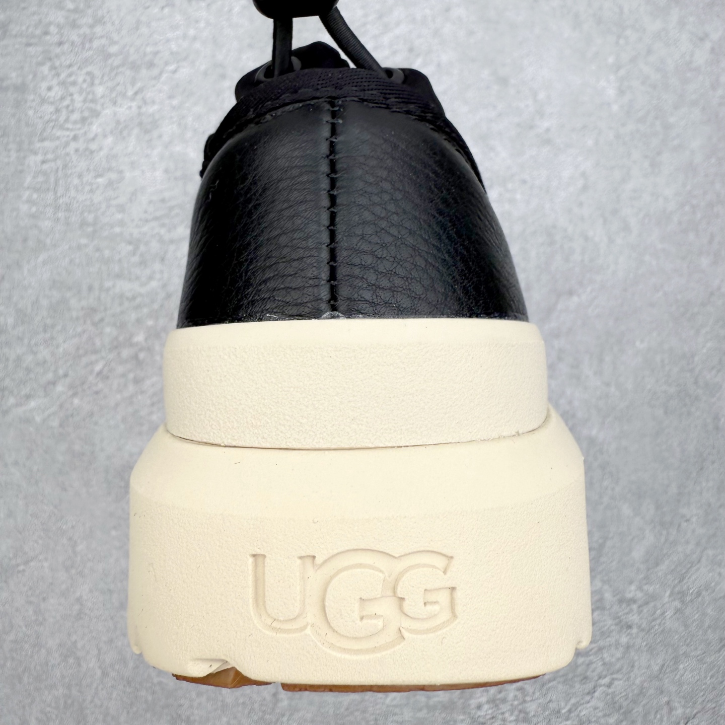 图片[8]-＃SP原厂 UGG 4096 塔斯曼高帮秋冬羊皮毛一体雪地靴 全鞋采用ZP同厂 隆丰A级澳洲进口羊皮毛一体 品牌代工厂生产线 完全遵循ZP工艺流程 代工厂原厂版师 秉承无原鞋不开发选择 注重每一处细节 市面最正版型 TREADLITE\\\”轻翼\\\”科技外底 轻便/耐用/柔韧/桩型【售后郑重承诺】一个月内若出现重大脱胶/断底等质量问题 直接为您换新！尺码：35 36 37 38 39 40 41 42 43-选品中心