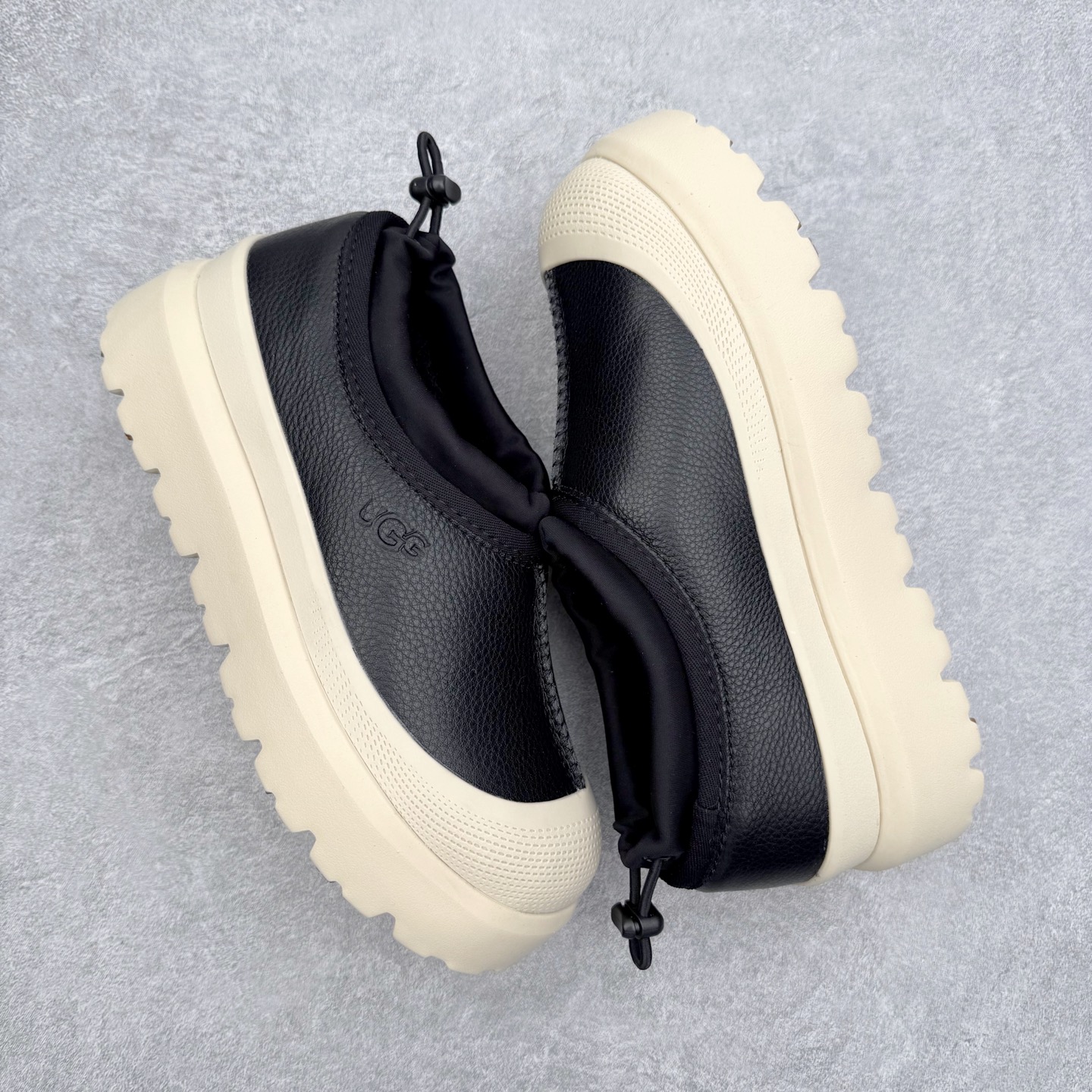 图片[3]-＃SP原厂 UGG 4096 塔斯曼高帮秋冬羊皮毛一体雪地靴 全鞋采用ZP同厂 隆丰A级澳洲进口羊皮毛一体 品牌代工厂生产线 完全遵循ZP工艺流程 代工厂原厂版师 秉承无原鞋不开发选择 注重每一处细节 市面最正版型 TREADLITE\\\”轻翼\\\”科技外底 轻便/耐用/柔韧/桩型【售后郑重承诺】一个月内若出现重大脱胶/断底等质量问题 直接为您换新！尺码：35 36 37 38 39 40 41 42 43-选品中心