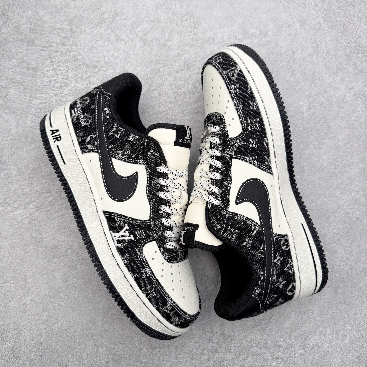 图片[3]-NK Air Force 1´07 Low 空军一号低帮百搭休闲运动板鞋 NH0601-579 柔软、弹性十足的缓震性能和出色的中底设计 横跨复古与现代的外型结合 造就出风靡全球 三十多年的Force 1 直到今天还深受青睐 实拍调校N版已经零色差零失真 百分百还原实物色彩所见即所得 不存在货不对板色差等低级问题 选购参考实物拍摄 不混卖不参货 只用心做好货严格选品 承诺混一赔十 尺码：36 36.5 37.5 38 38.5 39 40 40.5 41 42 42.5 43 44 44.5 45-选品中心