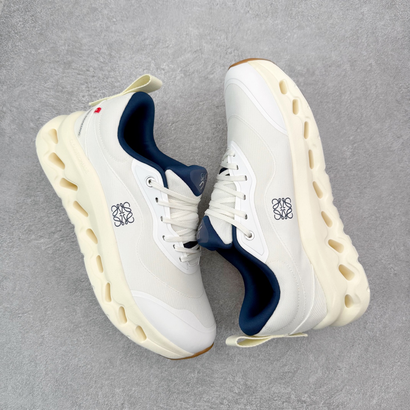图片[3]-LOEWE x On Cloudtilt 2.0 昂跑罗意威联名 圆头系带生活休闲鞋 此运动品牌 开创于2010年 缓震着陆、强效回弹、轻柔质感的设计构思始终是ON研制关键 与此同时基于“为全球提供革新性的跑步感受”信念 陆续推出了多款跑鞋及其以专业运动人体跑步工程学为设计关键的功能性跑步服饰设备 让跑者不费力气地畅快畅跑 尺码：36 36.5 37.5 38 38.5 39 40 40.5 41 42 42.5 43 44 44.5 45-选品中心
