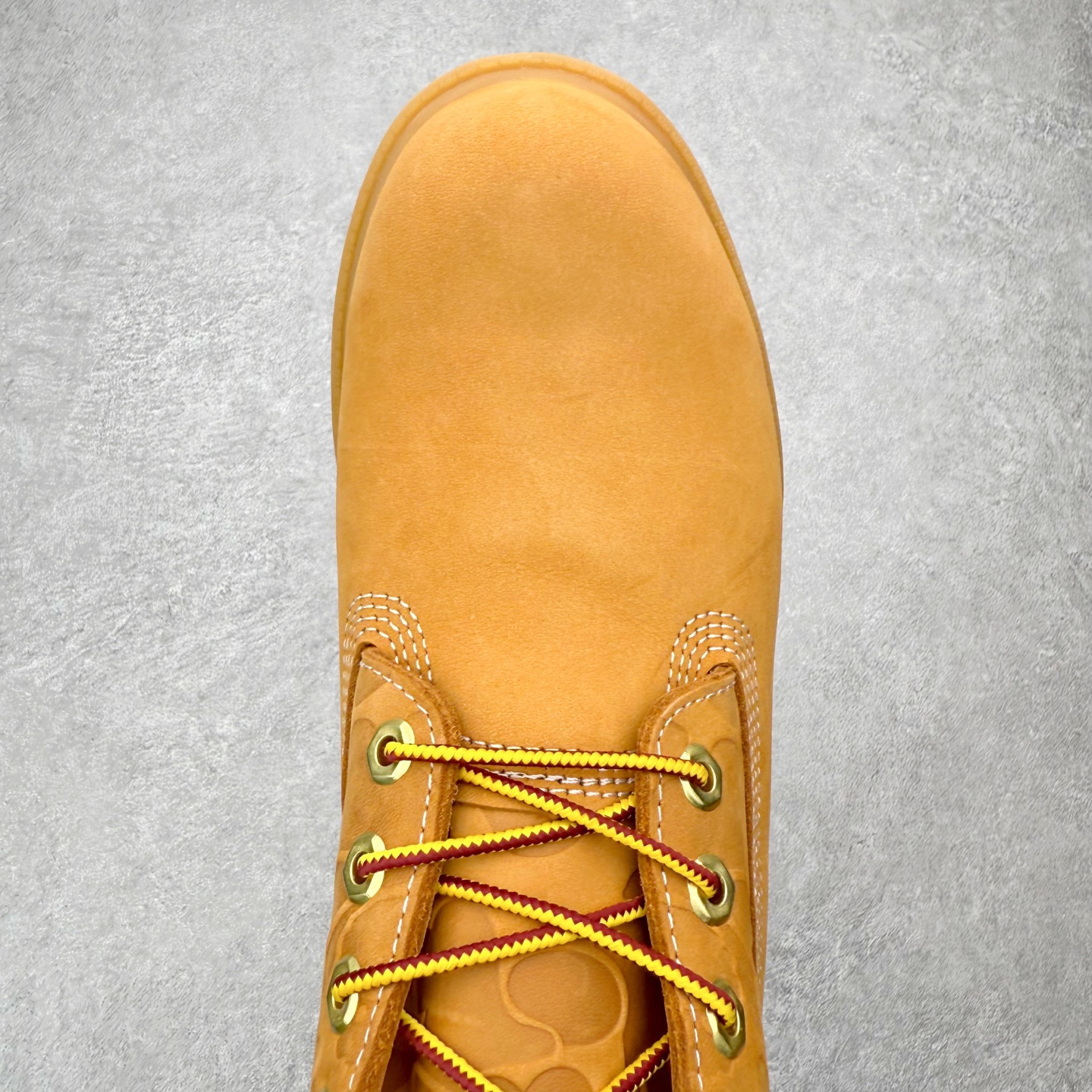 图片[4]-＃ZS Timberland x Bape x Undefeated 天伯伦/添柏岚 猿人头 不败 三方联名限量款 卖了两年也卖爆了两年的经典联名款 中山大厂代工生产 原厂精选防水磨砂牛皮 顶级注塑大底 正品四线并齐工艺 原厂bape 纹路压花 横折动态防泼水 原厂包装盒以及配件一应俱全 Size 36 37 38 39.5 40 41 42 43 44 45 46 男码偏大-选品中心