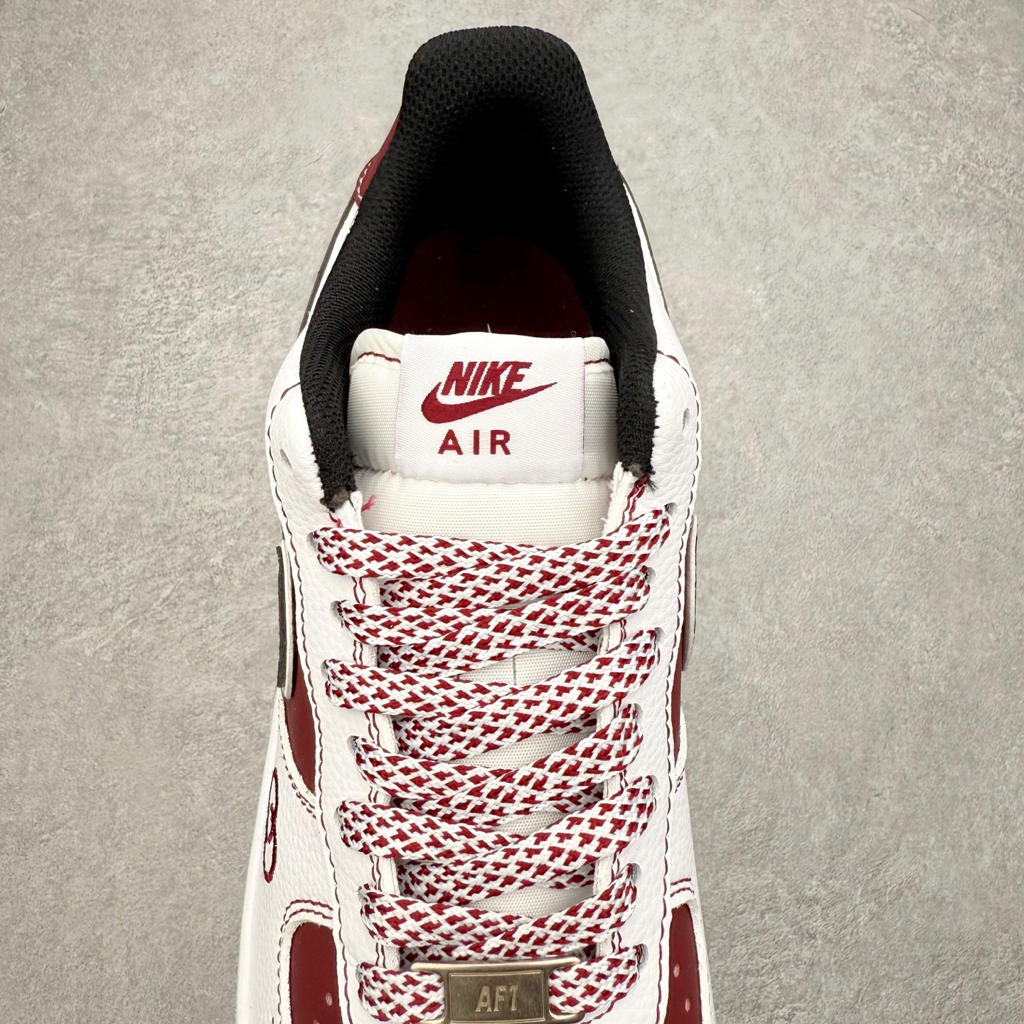 图片[5]-NK Air Force 1´07 Low 空军一号低帮百搭休闲运动板鞋 KK1988-511 柔软、弹性十足的缓震性能和出色的中底设计 横跨复古与现代的外型结合 造就出风靡全球 三十多年的Force 1 直到今天还深受青睐 实拍调校N版已经零色差零失真 百分百还原实物色彩所见即所得 不存在货不对板色差等低级问题 选购参考实物拍摄 不混卖不参货 只用心做好货严格选品 承诺混一赔十 尺码：36 36.5 37.5 38 38.5 39 40 40.5 41 42 42.5 43 44 44.5 45-选品中心