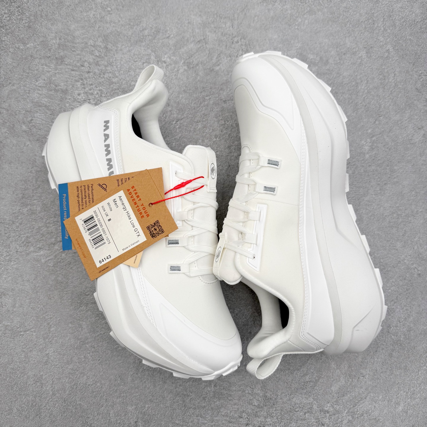 图片[3]-MAMMUT猛犸象 Aenergy 舒适百搭 耐磨防滑 低帮徒步鞋 MAMMUT是高山运动、登山和户外运动装备品牌，其产品以可靠的质量和创新的设计领导着世界潮流，MAMMUT代表着最高的安全性，其产品线几乎覆盖所有户外领域，依靠其产品安全可靠的性能以及丰富的产品线而享誉全球。实拍调校N版已经零色差零失真 百分百还原实物色彩所见即所得 不存在货不对板色差等低级问题 选购参考实物拍摄 不混卖不参货 只用心做好货严格选品 承诺混一赔十 尺码：36 36.5 37.5 38 38.5 39 40 40.5 41 42 42.5 43 44 44.5 45-选品中心