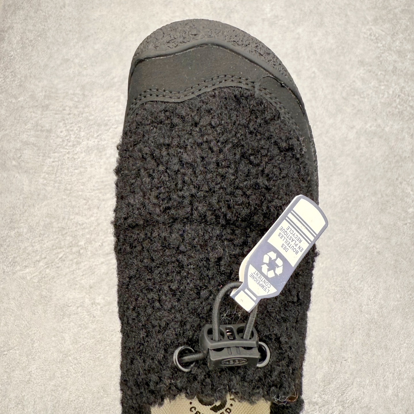 图片[4]-中山原单货 极力推荐版本 KEEN 科恩 Howser 3 Slide 爆款小羊蹄上线了 原创版型 简约外形时尚可户内户外任意穿梭 弹力鞋带锁定系统方便穿脱 橡胶大底 环保无异味 舒适的一脚蹬设计 创新家居混合款式 主货号：1026651 尺码：35 36 37 38 39 40 41-选品中心