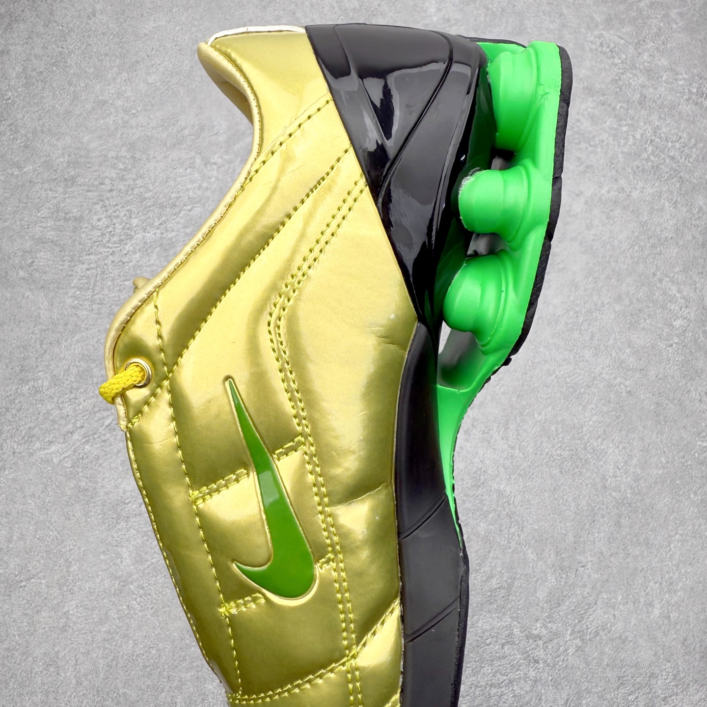 图片[7]-NK Total 90 Shox Secutor Magia 百搭舒适 耐磨 足球鞋 实拍调校N版已经零色差零失真 百分百还原实物色彩所见即所得 不存在货不对板色差等低级问题 选购参考实物拍摄 不混卖不参货 只用心做好货严格选品 承诺混一赔十 尺码：36 36.5 37.5 38 38.5 39 40 40.5 41 42 42.5 43 44 44.5 45-选品中心