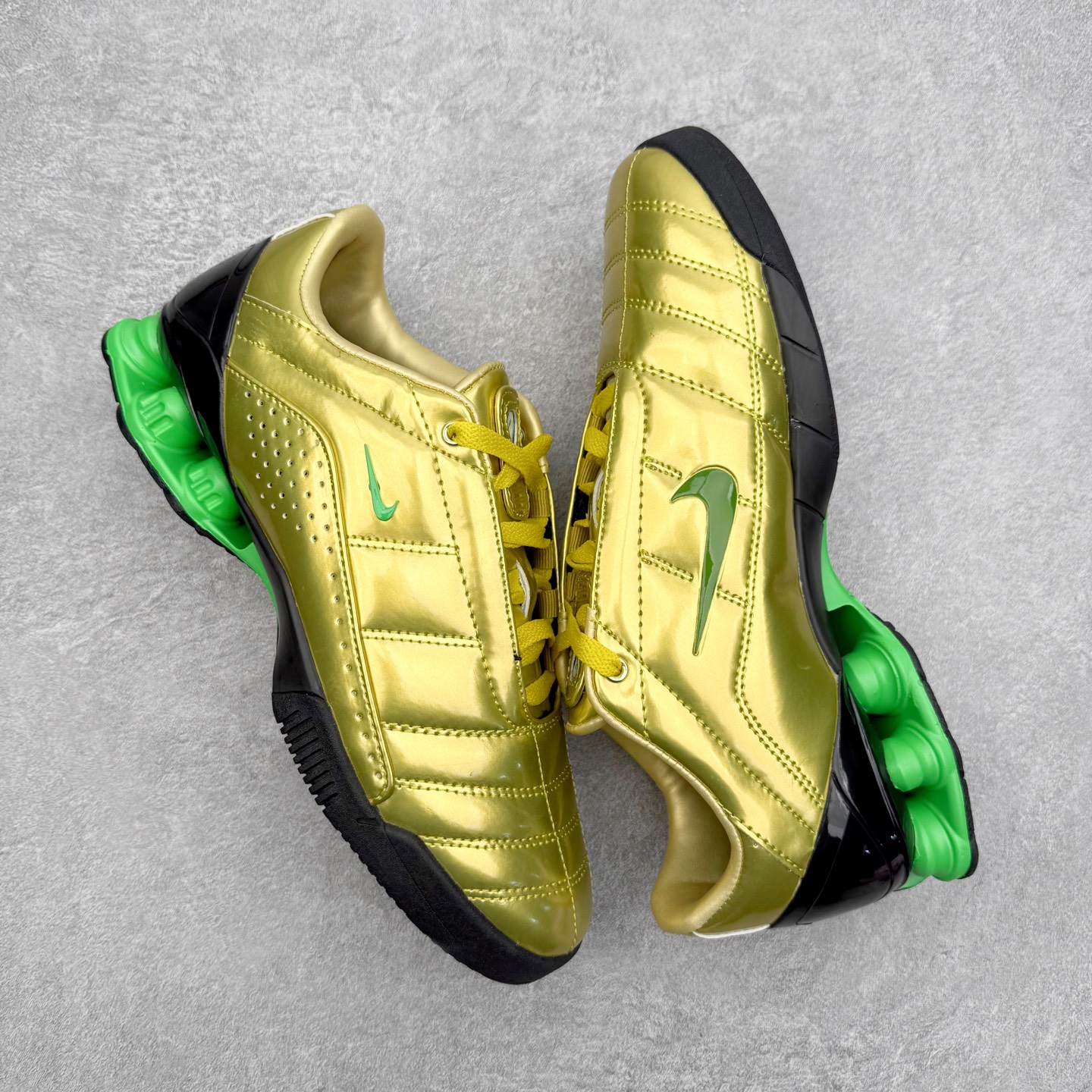 图片[3]-NK Total 90 Shox Secutor Magia 百搭舒适 耐磨 足球鞋 实拍调校N版已经零色差零失真 百分百还原实物色彩所见即所得 不存在货不对板色差等低级问题 选购参考实物拍摄 不混卖不参货 只用心做好货严格选品 承诺混一赔十 尺码：36 36.5 37.5 38 38.5 39 40 40.5 41 42 42.5 43 44 44.5 45-选品中心