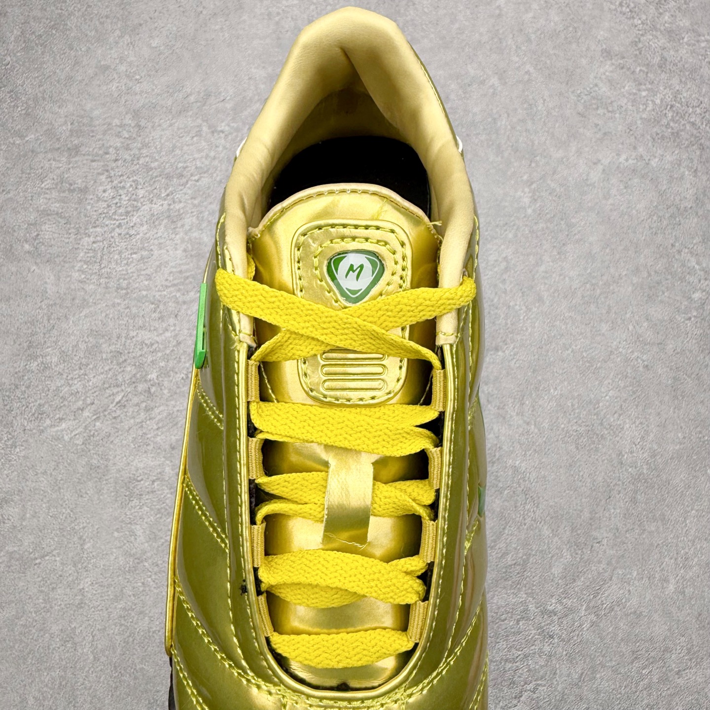 图片[5]-NK Total 90 Shox Secutor Magia 百搭舒适 耐磨 足球鞋 实拍调校N版已经零色差零失真 百分百还原实物色彩所见即所得 不存在货不对板色差等低级问题 选购参考实物拍摄 不混卖不参货 只用心做好货严格选品 承诺混一赔十 尺码：36 36.5 37.5 38 38.5 39 40 40.5 41 42 42.5 43 44 44.5 45-选品中心