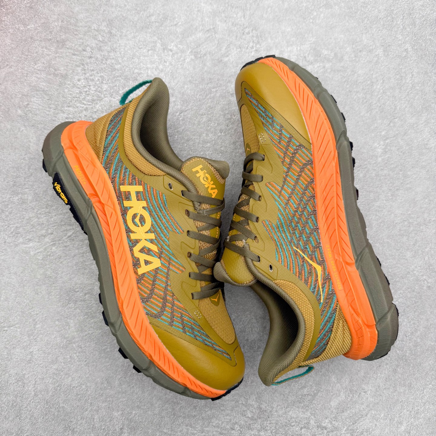 图片[3]-HOKA ONE ONE Mafate Speed 4 飞速玛法特4代系列低帮轻量户外越野休闲运动慢跑鞋 HOKA ONE ONE是来自美国的跑步鞋知名品牌，创立于2009年，始终致力于为所有跑者提供更新、更好的跑步装备。相比常规跑鞋，HOKA ONE ONE特别研发使用性能独特的几何形跑鞋中底，此种鞋底更厚、更高、回弹性也更好，除了卓越的缓冲性能，它还能为各种阶段的跑者带来更具动感、更加稳定的跑步体验。HOKAONE ONE从设计之初就清楚意识到，要保证跑者步幅的均匀一致，双脚自然而然的运动至关重要。尺码：36 36.5 37.5 38 39 40 40.5 41 42 42.5 43 44 45 46-选品中心