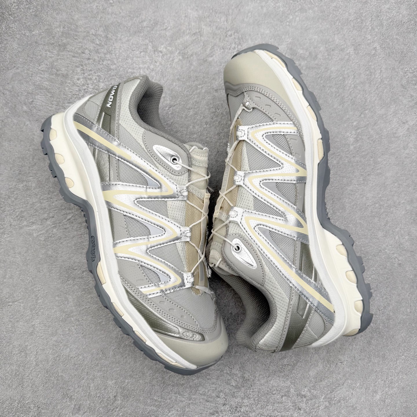 图片[3]-＃PK纯原福利 Salomon XT-QUEST ADV 萨洛蒙潮流越野机能户外功能鞋 基于市场现有版本全新升级调整改良 现阶段市场最强产物 全新主色陆续出货 大底描漆工整零瑕疵 鞋头定型弧度完美 纯原外贸平台特供订单 耗时半年巨作 全套原纸板楦头开发 原厂特供网布配套加持 确保原汁原味 完美呈现版型 原档数据独家私模五层组合大底 男女鞋同步官方开发至46.5 原装Ortholite轻量化鞋垫 中底布带钢印编号 原厂TPU锁扣 进口港宝加持 后跟自然饱满 还原公司包裹性 基于 SALOMON 初代 XT 鞋身造型并搭载 4D ADVANCED CHASSIS™ 大底打造而成 为这款 XT-QUEST 带来了多项足部控制与保护等功能性 如在运动过程中控制左右晃动的过程而提高稳定性、改善长途越野过程中足中到足尖的过渡、提高感知岩石的精确度以抵抗尖锐物体对脚底的伤害以及采用动态缓冲来增强穿着舒适感 从而减轻疲劳感 使XT-QUEST 成为一双舒适且安全的户外之履 尺码：36 36.5 37.5 38 38.5 39 40 40.5 41 42 42.5 43 44 44.5 45-选品中心