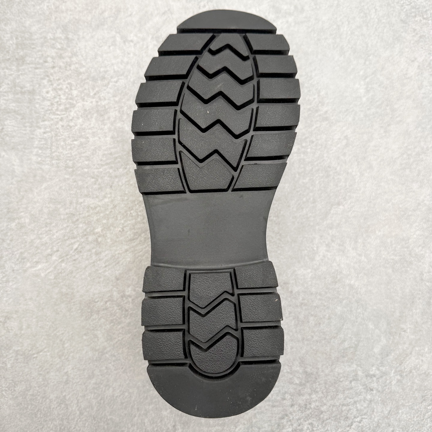 图片[9]-Timberland 添柏岚/天伯伦 25秋冬新款 经典户外休闲大黄靴 广东大厂品质 原盒原包装 面料采用意大利🇮🇹顶级磨砂细纹牛皮搭配防臭防腐真皮乳胶鞋垫给您完美的穿着体验 质量考究耐穿型男必备 专治不帅 高品质脚感一流 尺码：35 36 37 38 39 40 41 42 43 44 (标准码)-选品中心