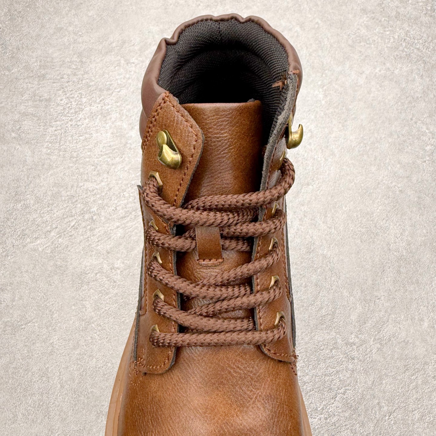 图片[5]-Timberland 添柏岚/天伯伦 25秋冬新款 经典户外休闲大黄靴 广东大厂品质 原盒原包装 面料采用意大利🇮🇹顶级磨砂细纹牛皮搭配防臭防腐真皮乳胶鞋垫给您完美的穿着体验 质量考究耐穿型男必备 专治不帅 高品质脚感一流 尺码：35 36 37 38 39 40 41 42 43 44 (标准码)-选品中心