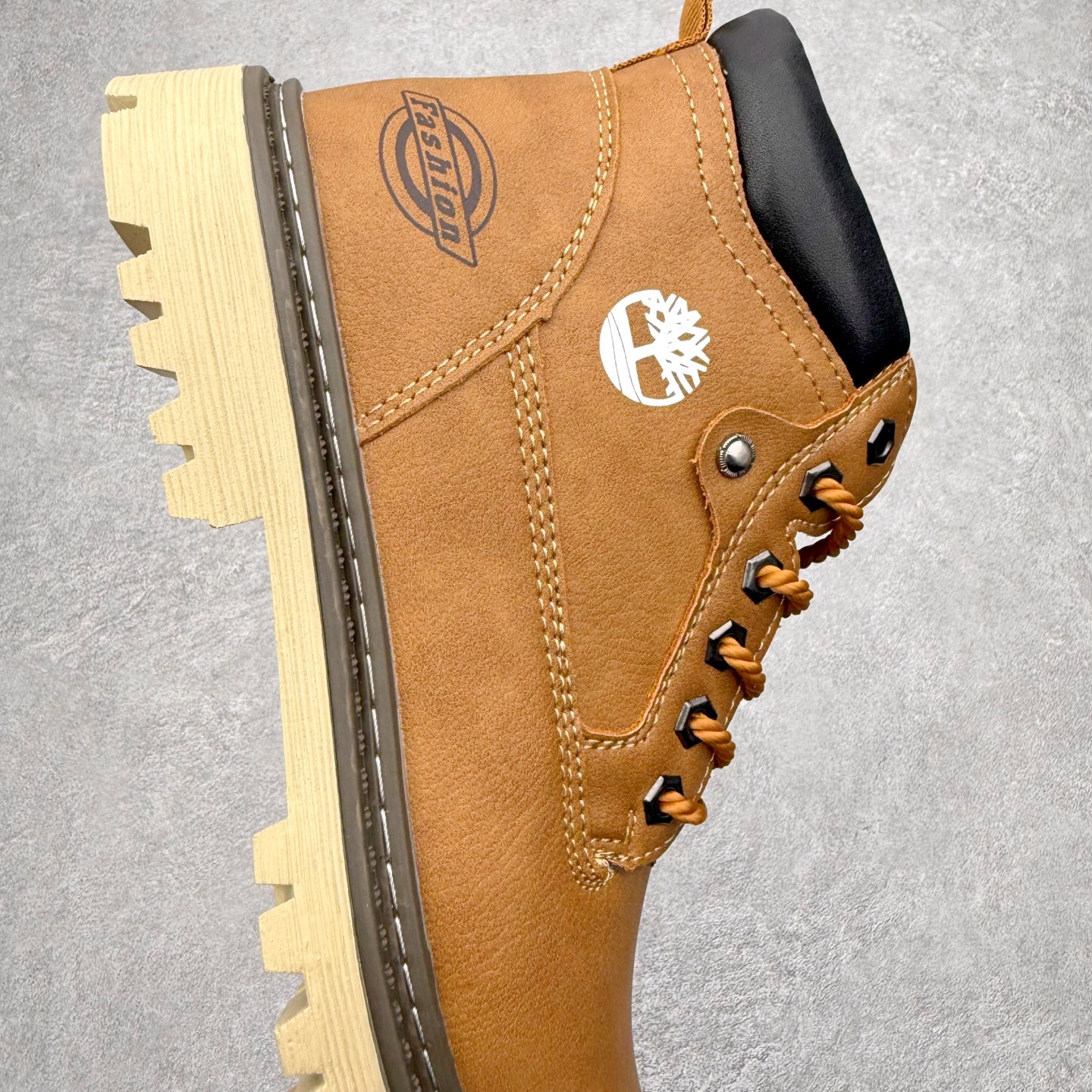 图片[6]-Timberland 添柏岚/天伯伦 25秋冬新款 经典户外休闲大黄靴 广东大厂品质 原盒原包装 面料采用意大利🇮🇹顶级磨砂细纹牛皮搭配防臭防腐真皮乳胶鞋垫给您完美的穿着体验 质量考究耐穿型男必备 专治不帅 高品质脚感一流 尺码：35 36 37 38 39 40 41 42 43 44 (标准码)-选品中心