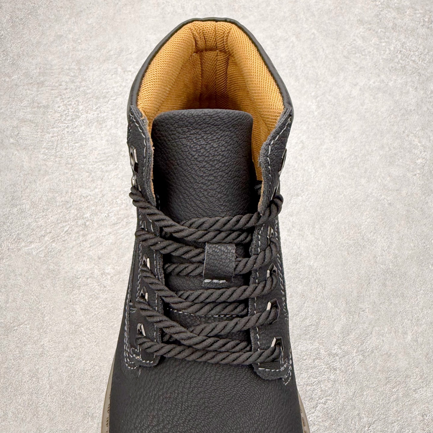 图片[5]-Timberland 添柏岚/天伯伦 25秋冬新款 经典户外休闲大黄靴 广东大厂品质 原盒原包装 面料采用意大利🇮🇹顶级磨砂细纹牛皮搭配防臭防腐真皮乳胶鞋垫给您完美的穿着体验 质量考究耐穿型男必备 专治不帅 高品质脚感一流 尺码：35 36 37 38 39 40 41 42 43 44 (标准码)-选品中心