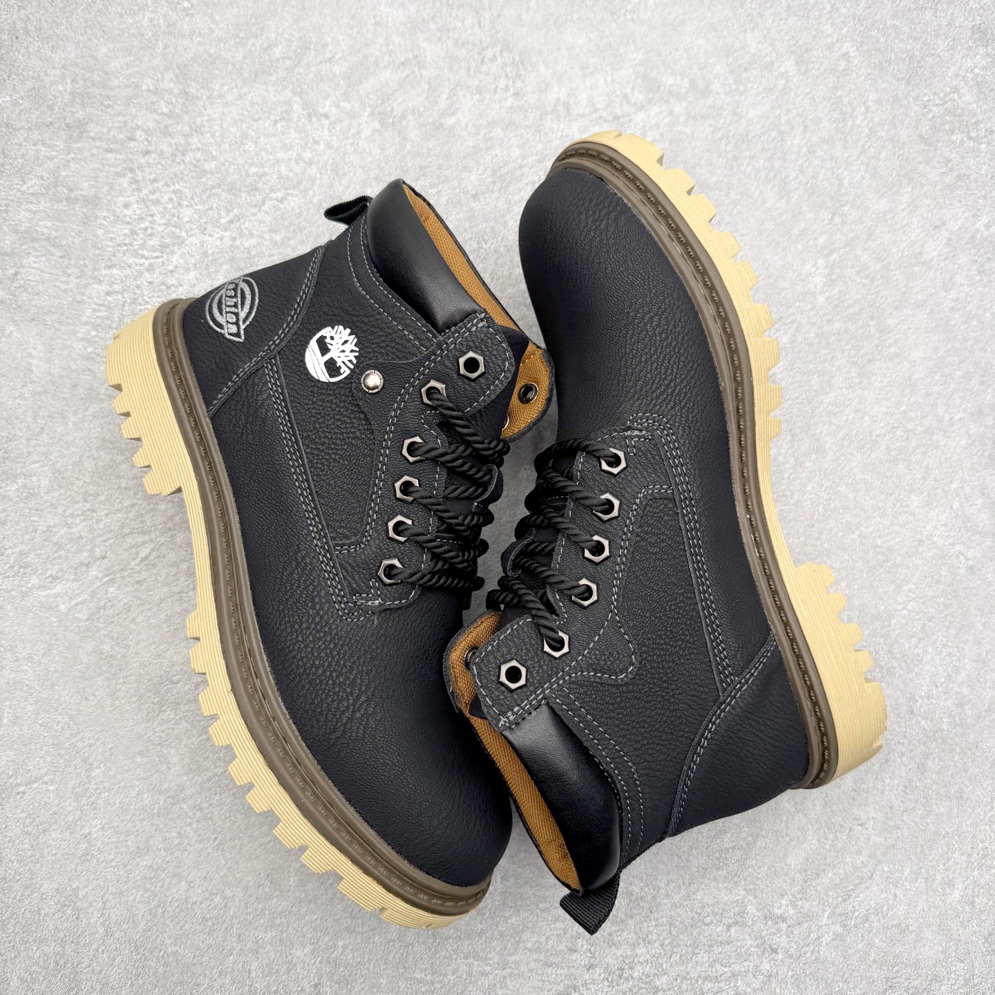 图片[3]-Timberland 添柏岚/天伯伦 25秋冬新款 经典户外休闲大黄靴 广东大厂品质 原盒原包装 面料采用意大利🇮🇹顶级磨砂细纹牛皮搭配防臭防腐真皮乳胶鞋垫给您完美的穿着体验 质量考究耐穿型男必备 专治不帅 高品质脚感一流 尺码：35 36 37 38 39 40 41 42 43 44 (标准码)-选品中心