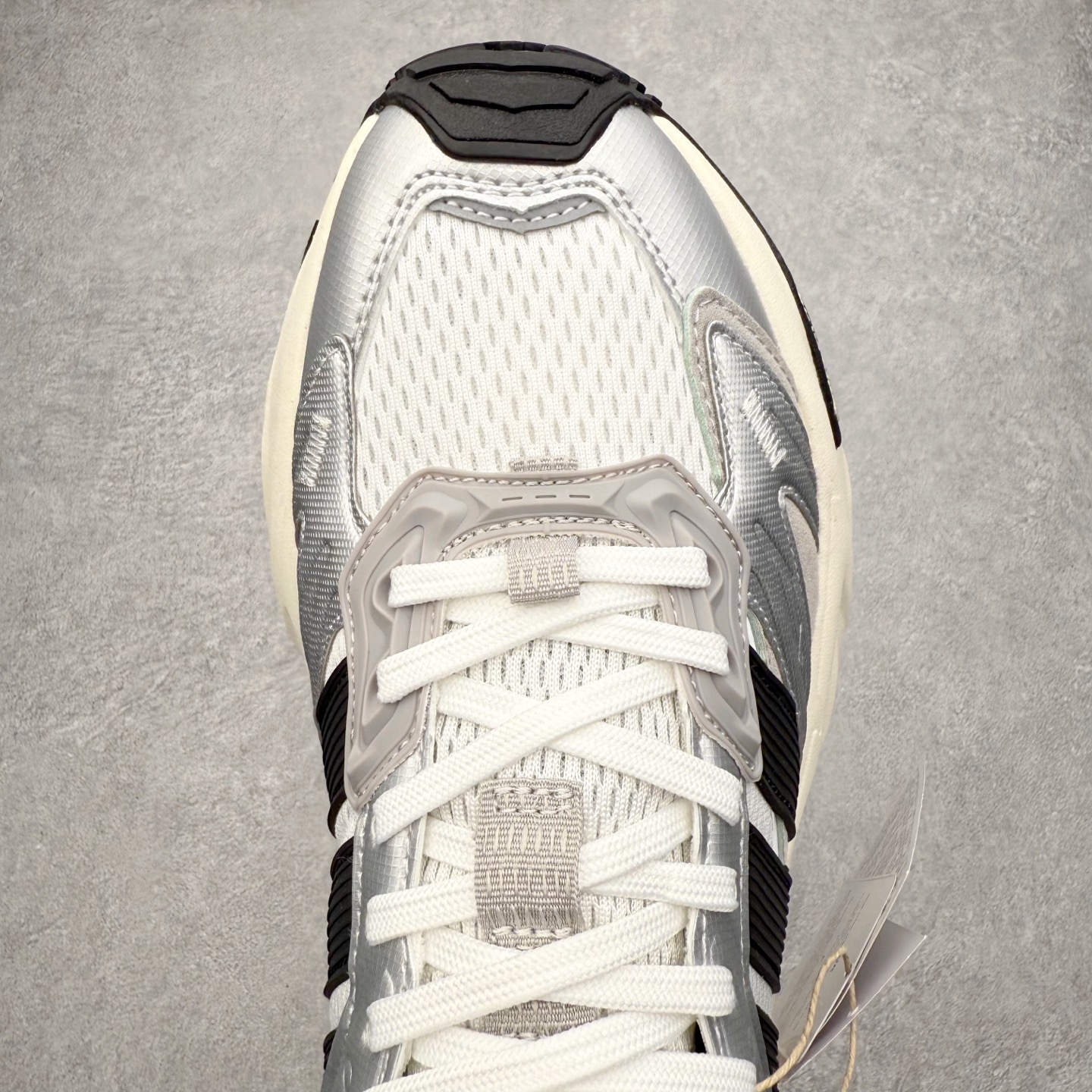 图片[4]-AD XLG STORM EDGE 经典百搭防滑老爹鞋 男女同款 实拍调校N版已经零色差零失真 百分百还原实物色彩所见即所得 不存在货不对板色差等低级问题 选购参考实物拍摄 不混卖不参货 只用心做好货严格选品 承诺混一赔十 尺码：36 36.5 37.5 38 38.5 39 40 40.5 41 42 42.5 43 44 44.5 45-选品中心