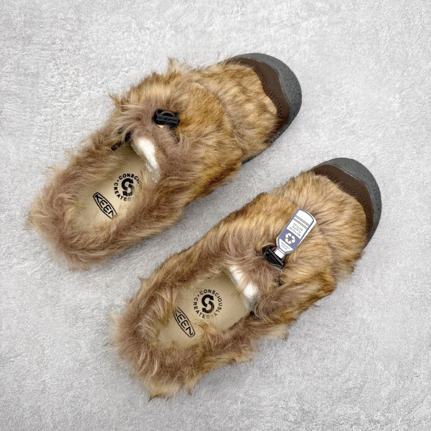 图片[3]-中山原单货 极力推荐版本 KEEN 科恩 Howser 3 Slide 爆款小羊蹄上线了 原创版型 简约外形时尚可户内户外任意穿梭 弹力鞋带锁定系统方便穿脱 橡胶大底 环保无异味 舒适的一脚蹬设计 创新家居混合款式 主货号：1026651 尺码：35 36 37 38 39 40 41-选品中心