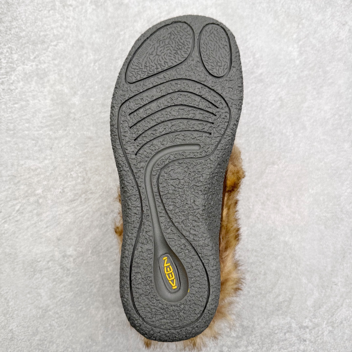 图片[9]-中山原单货 极力推荐版本 KEEN 科恩 Howser 3 Slide 爆款小羊蹄上线了 原创版型 简约外形时尚可户内户外任意穿梭 弹力鞋带锁定系统方便穿脱 橡胶大底 环保无异味 舒适的一脚蹬设计 创新家居混合款式 主货号：1026651 尺码：35 36 37 38 39 40 41-选品中心